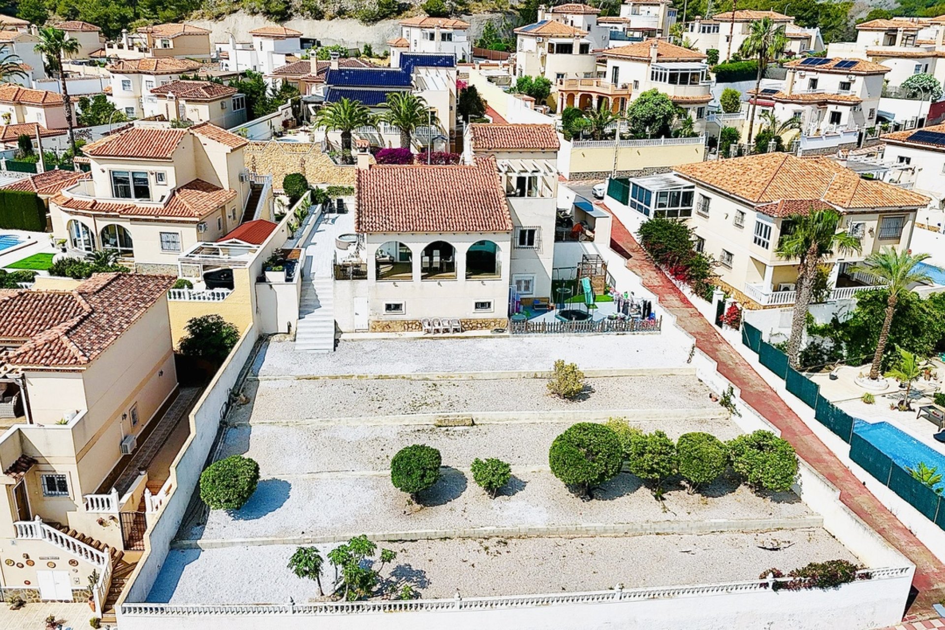 ﻿Luxury villa with panoramic views and a large lot in San Miguel de Salinas