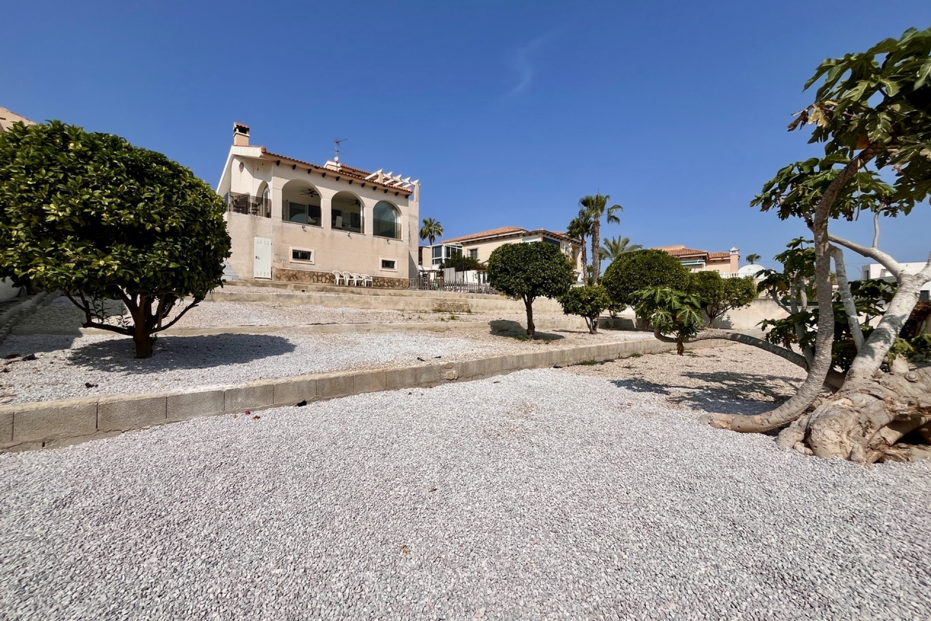 ﻿Luxury villa with panoramic views and a large lot in San Miguel de Salinas