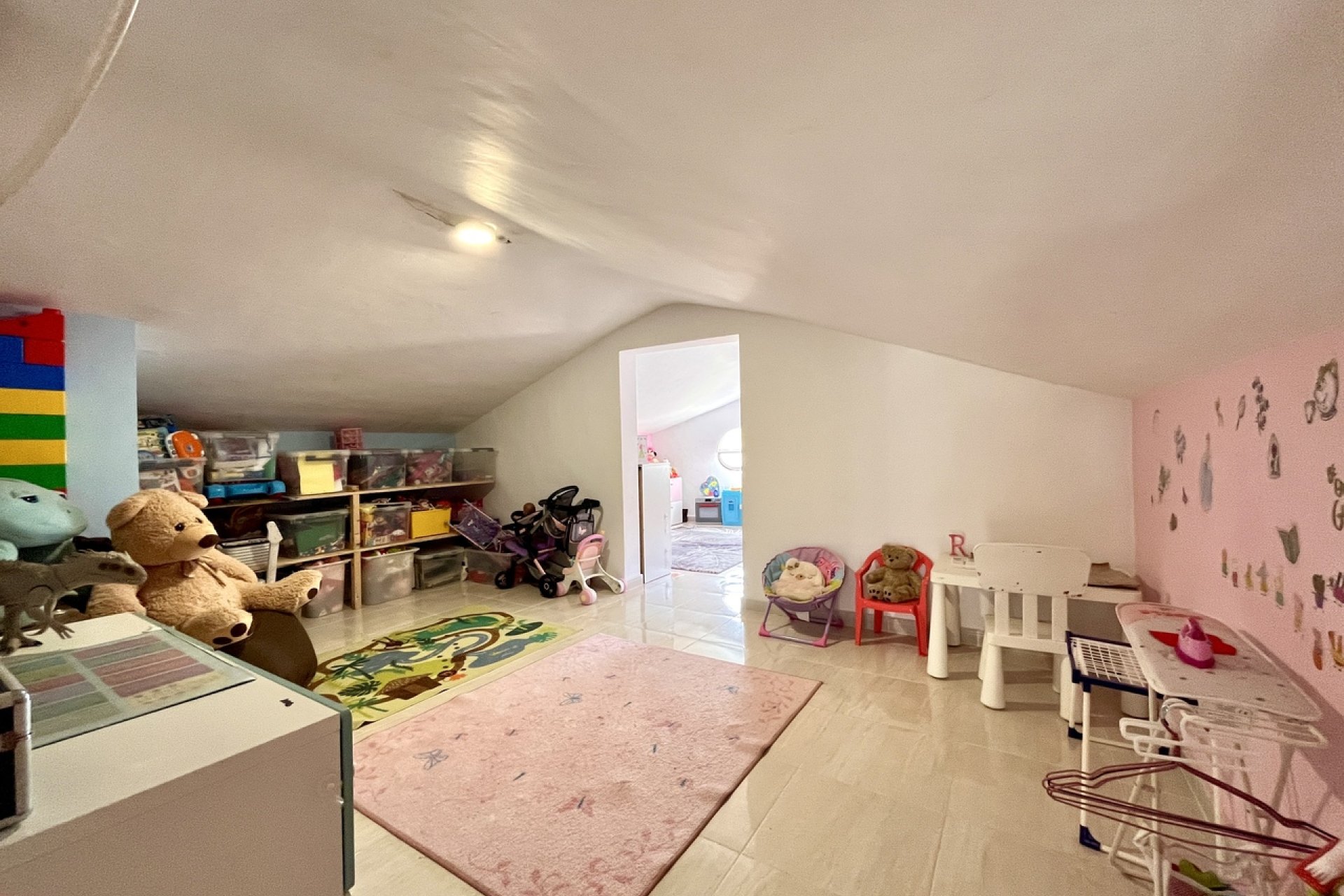 ﻿Luxury villa with panoramic views and a large lot in San Miguel de Salinas