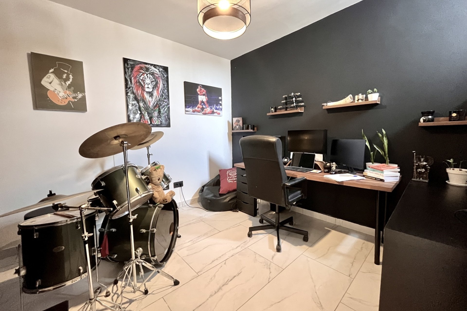﻿Luxury villa with panoramic views and a large lot in San Miguel de Salinas