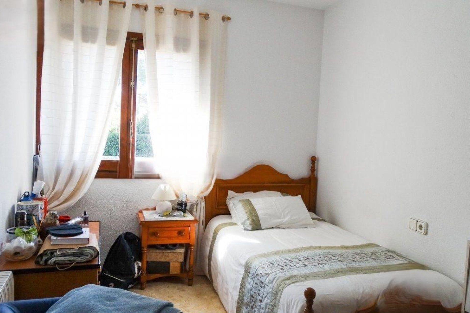 Luxury villa with private pool and garden in Benidorm, close to the beach