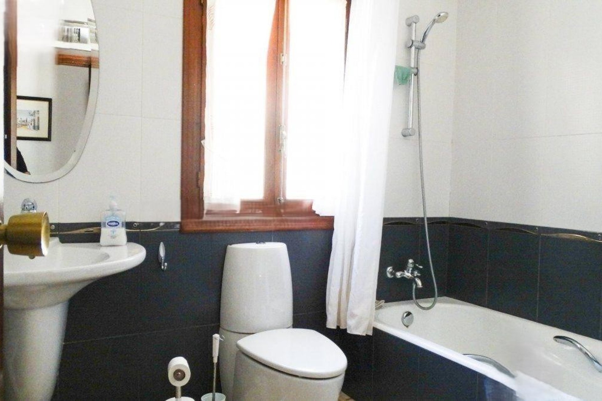 Luxury villa with private pool and garden in Benidorm, close to the beach