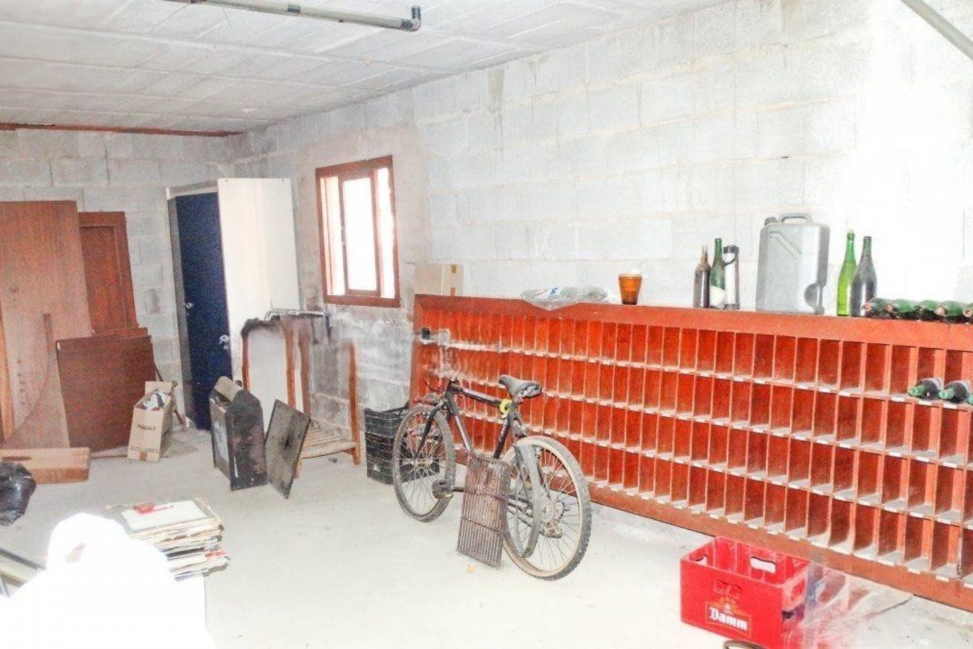 Luxury villa with private pool and garden in Benidorm, close to the beach