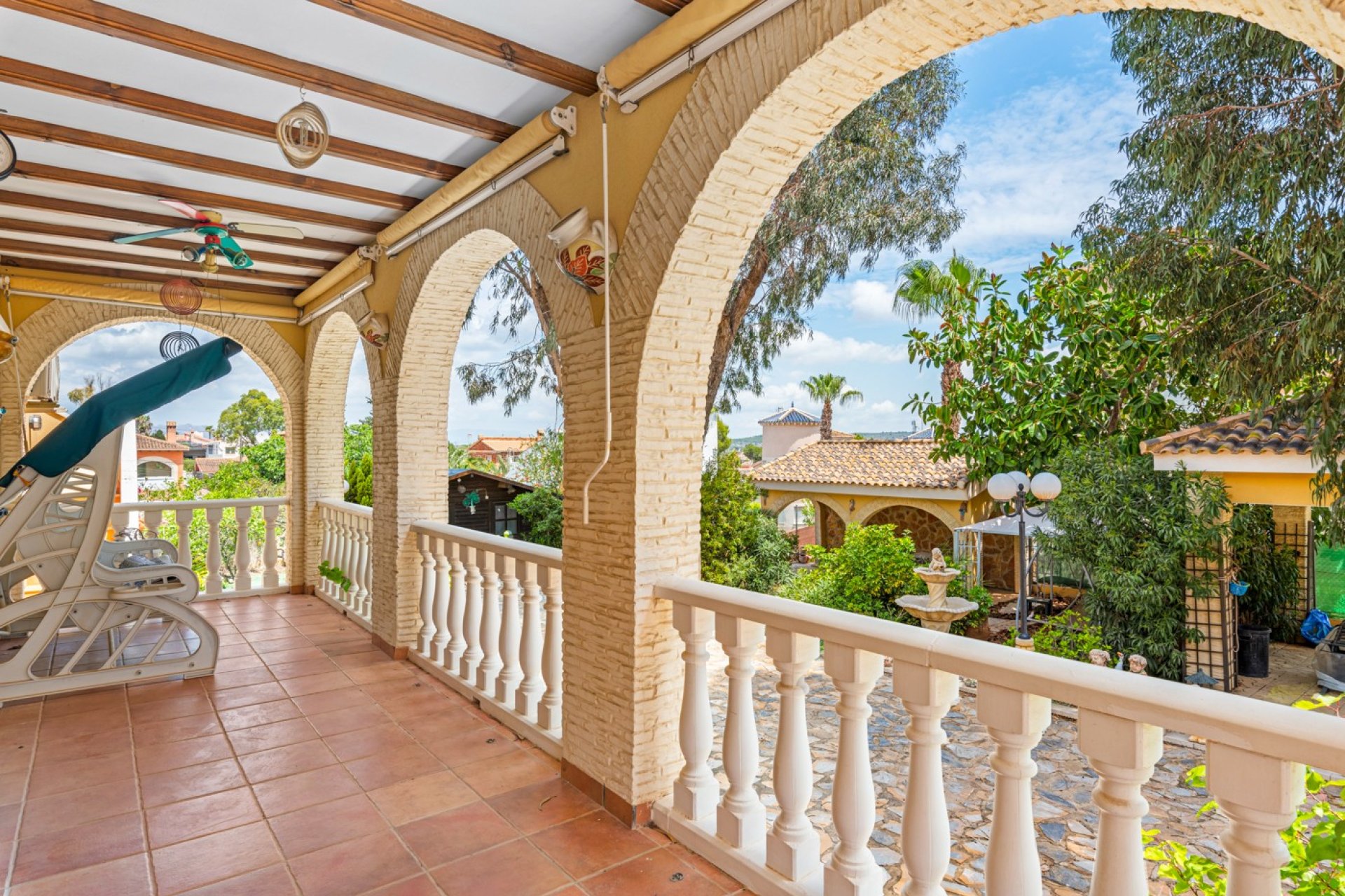 Luxury villa with private pool and garden in Vistabella, near Jacarilla, Costa Blanca