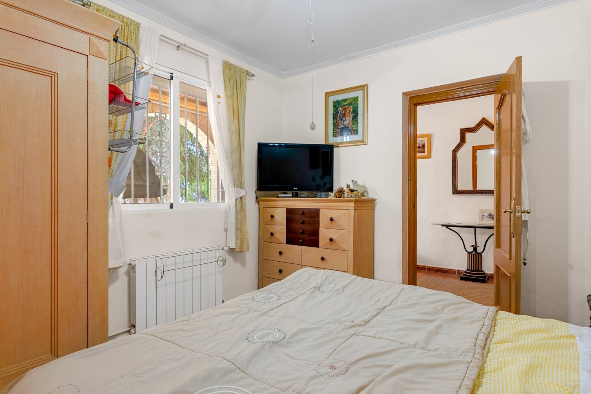 Luxury villa with private pool and garden in Vistabella, near Jacarilla, Costa Blanca