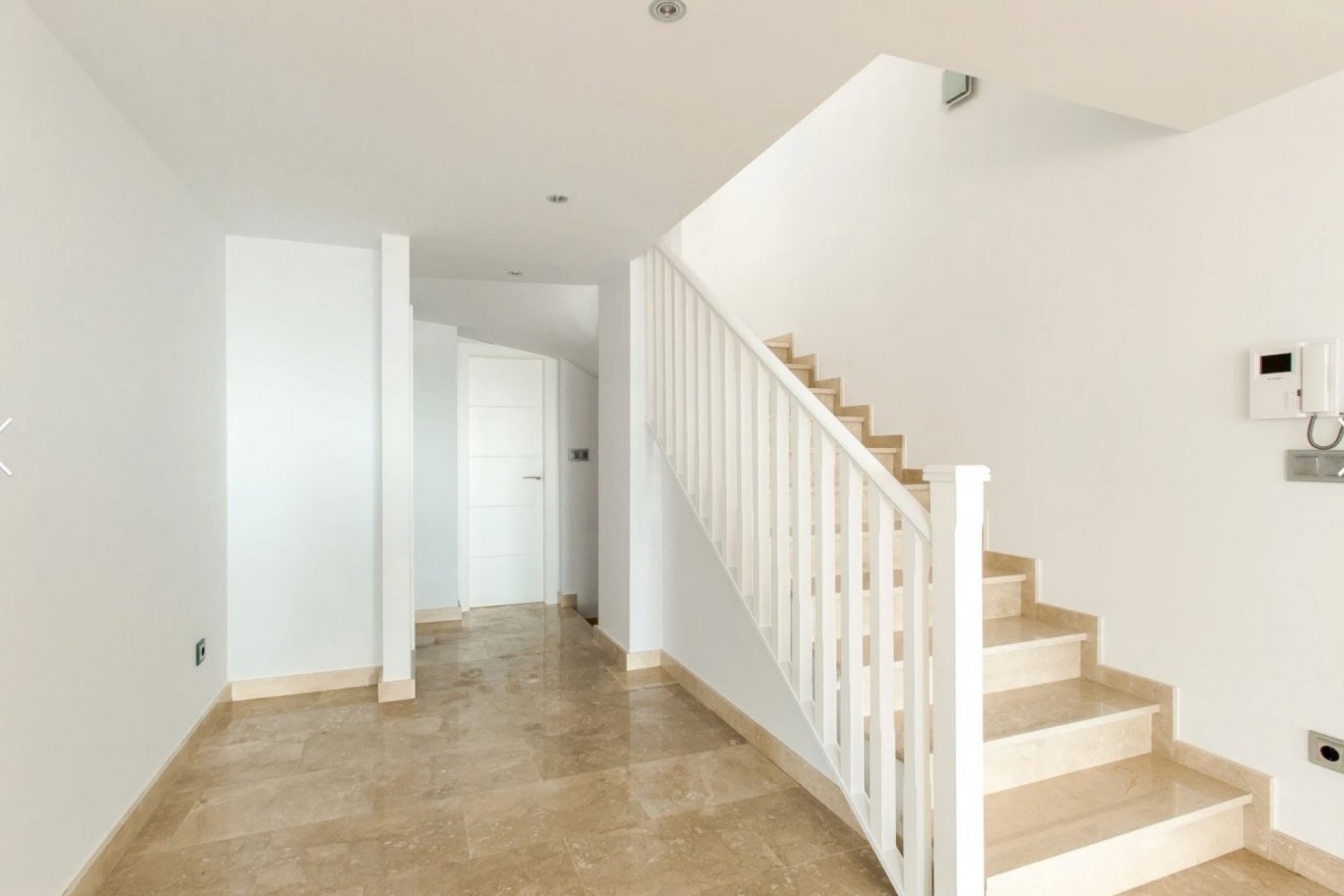 Luxury villa with private pool and views in Moraira, 4 bedrooms, 5 bathrooms