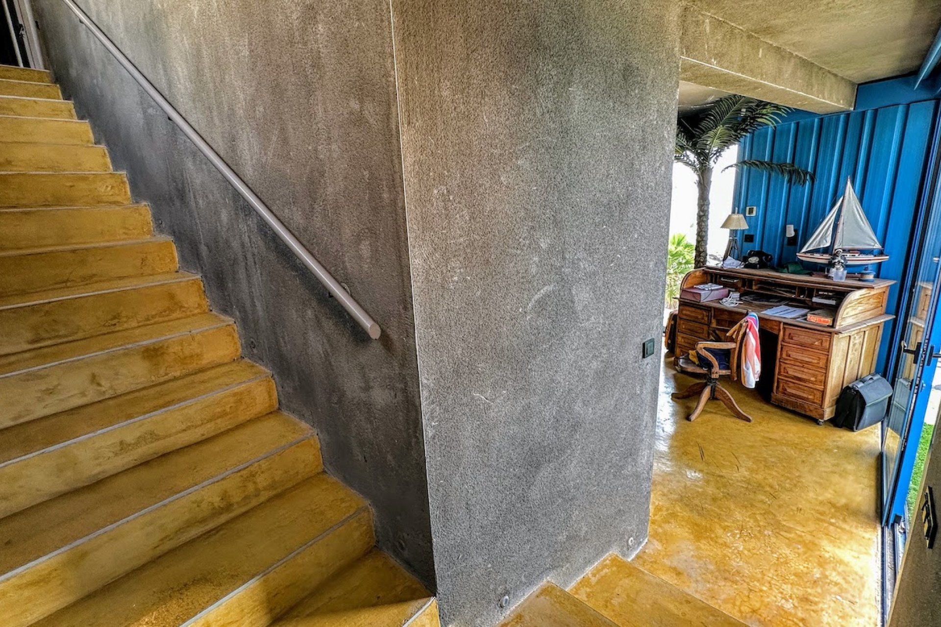 Luxury villa with sea view, private pool and beach club in Villajoyosa