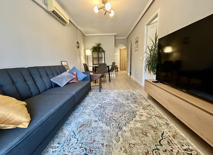 Modern 1-bedroom apartment in downtown Torrevieja