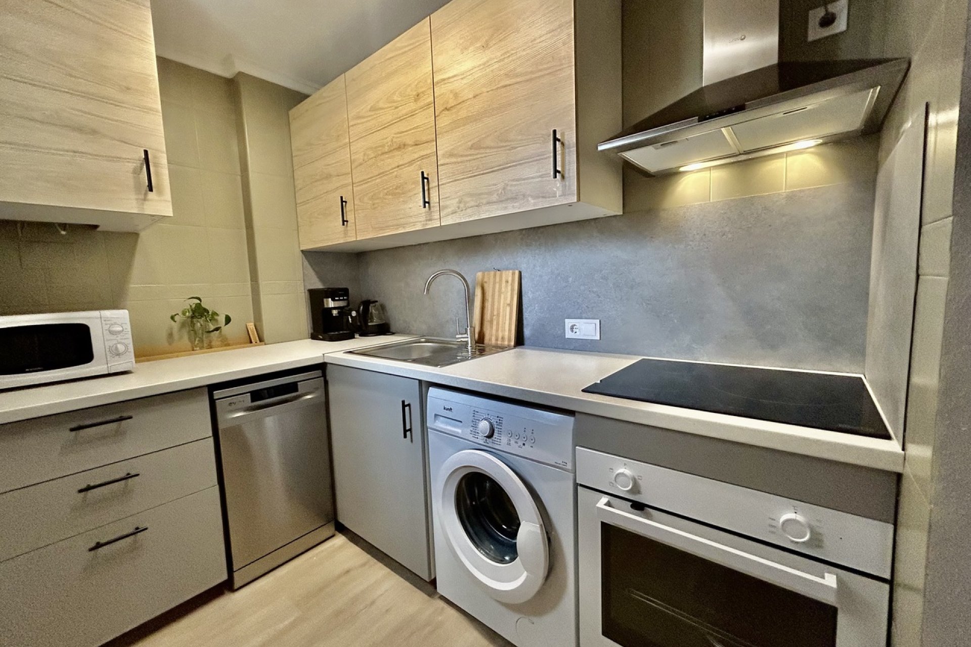 Modern 1-bedroom apartment in downtown Torrevieja