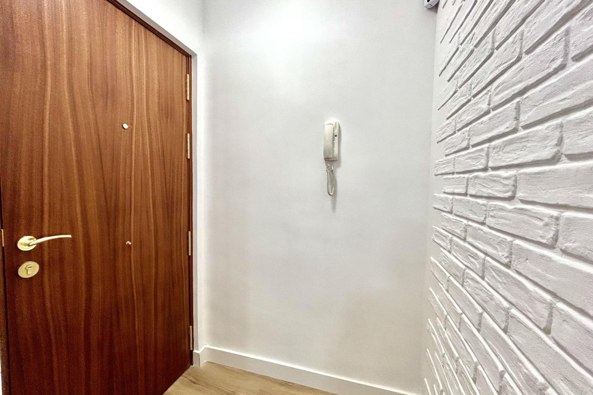 Modern 3-bedroom apartment in downtown Torrevieja