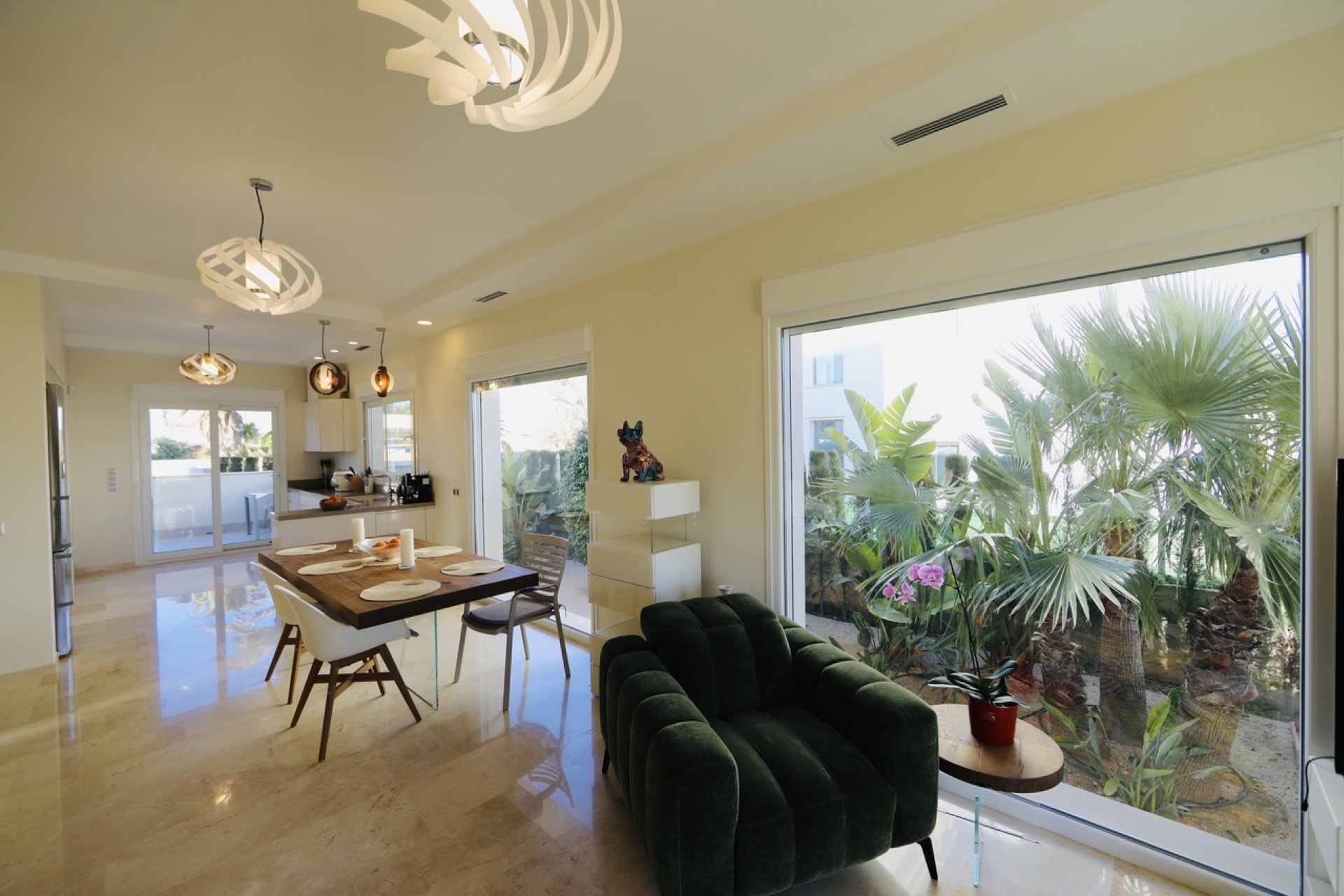 Modern 5-bedroom villa with ocean views in Orihuela Costa
