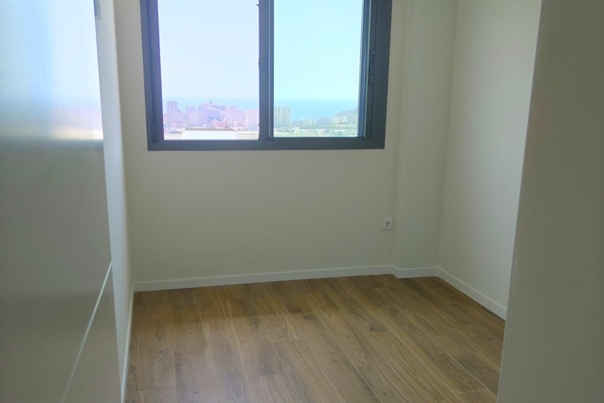 ﻿Modern apartment with ocean views in Finestrat, 2 bedrooms, luxury amenities
