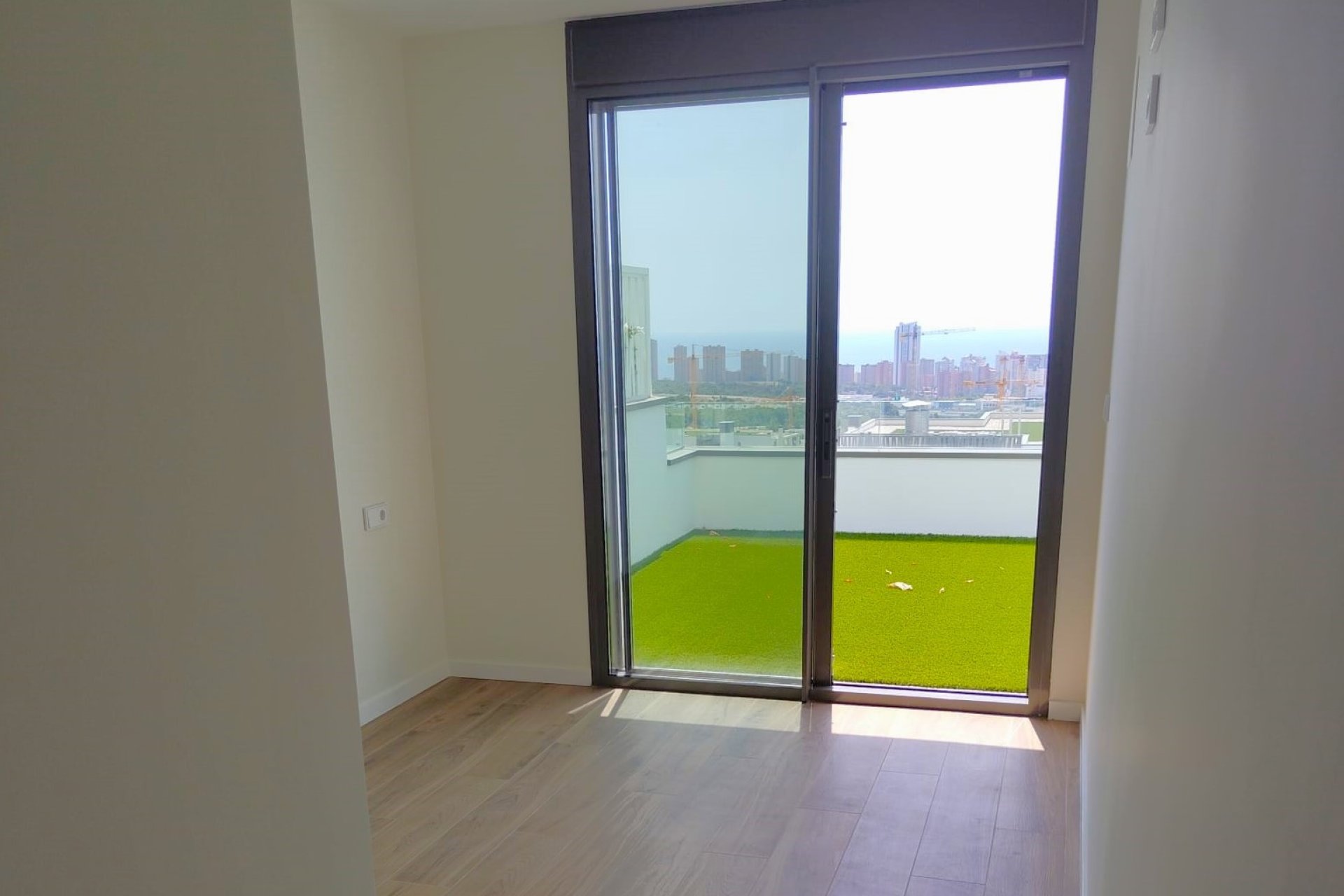﻿Modern apartment with ocean views in Finestrat, 2 bedrooms, luxury amenities