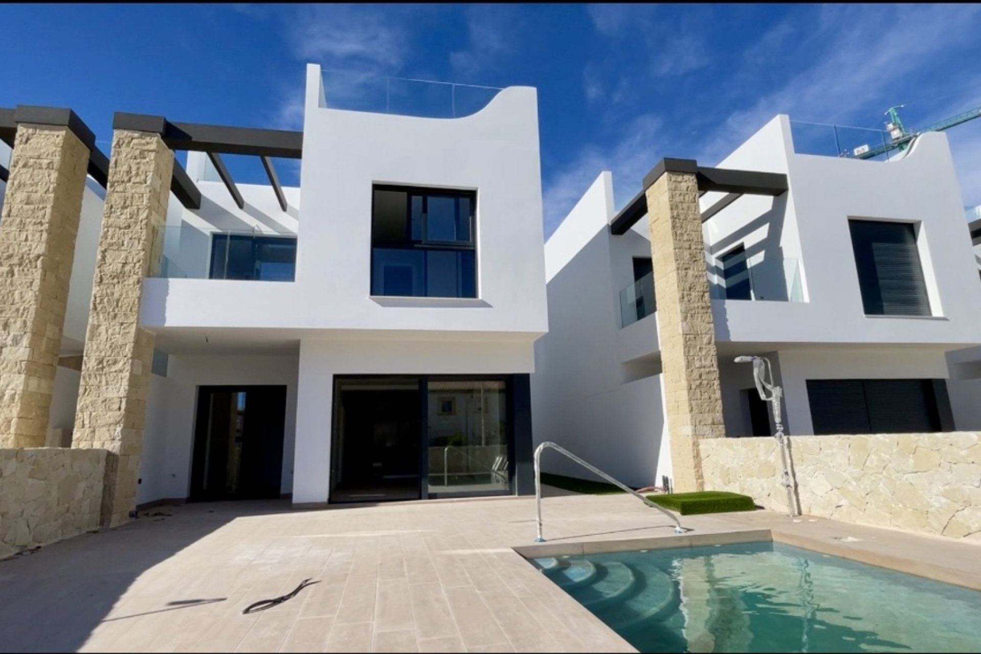 Modern apartment with private pool in Pilar de la Horadada