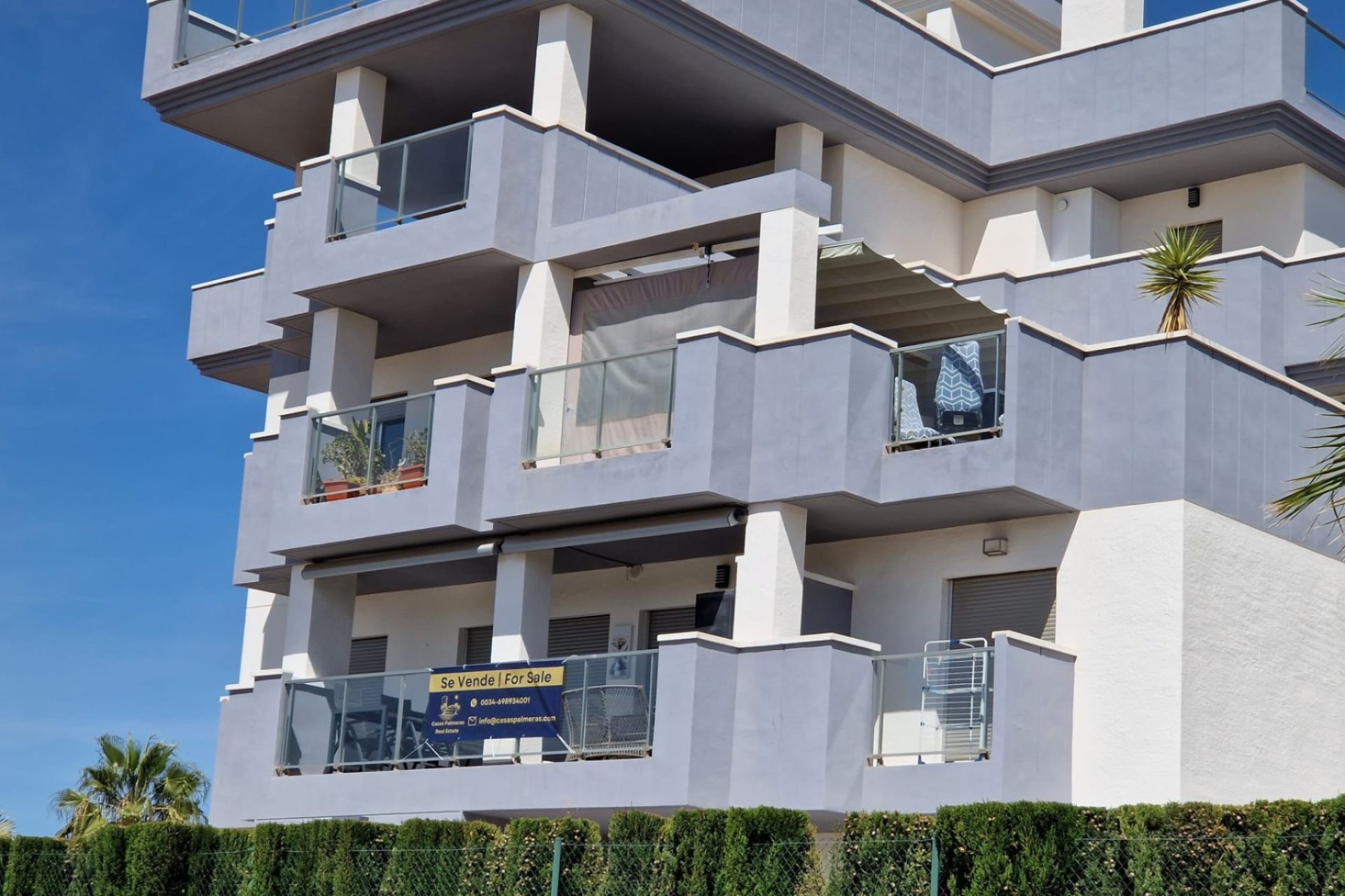 Modern Apartment with Terrace for Sale in Villacosta, Orihuela Costa