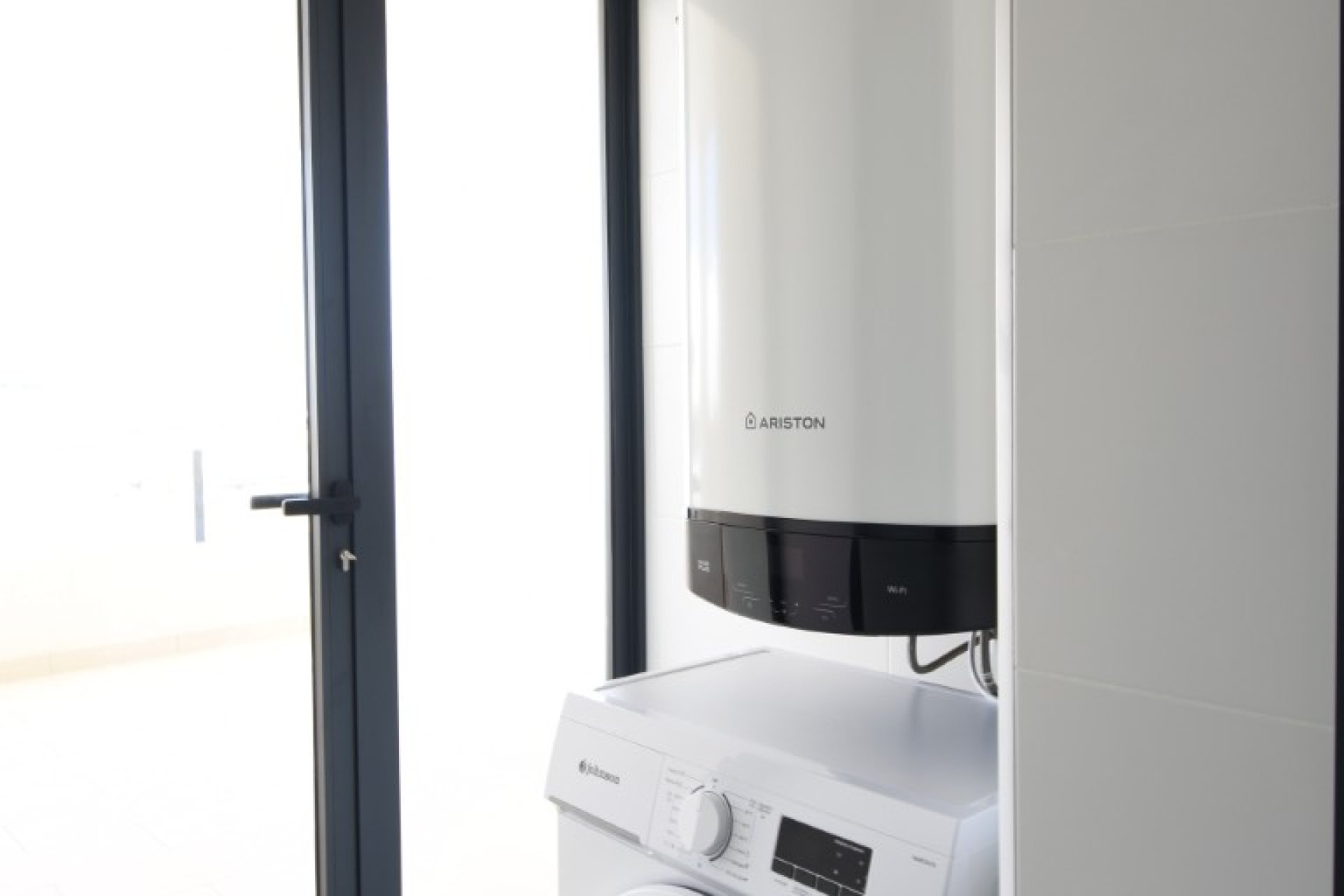 Modern appartement met 2 slaapkamers en zwembad in San Miguel de Salinas