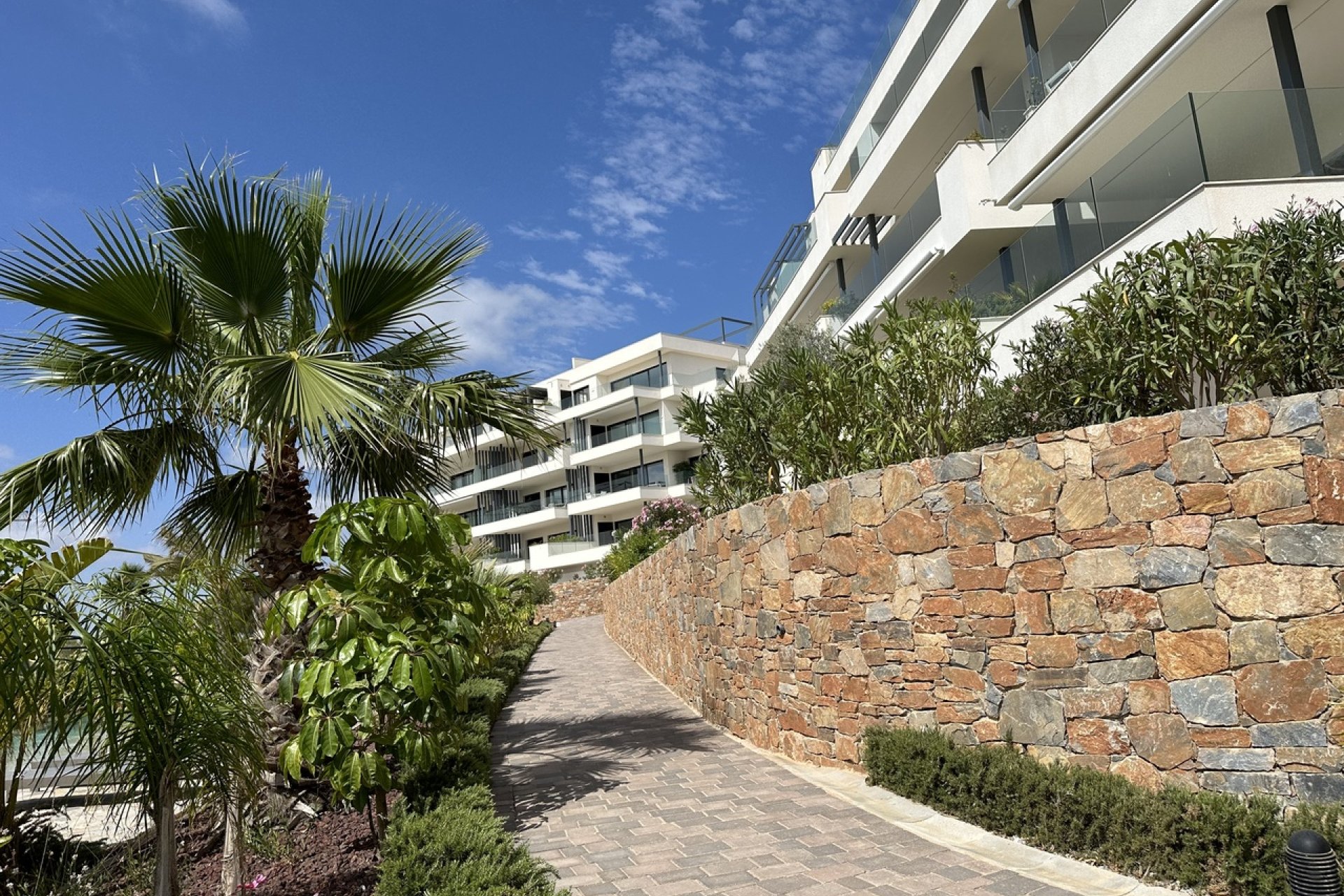 Modern appartement met zeezicht en zwembad Campoamor