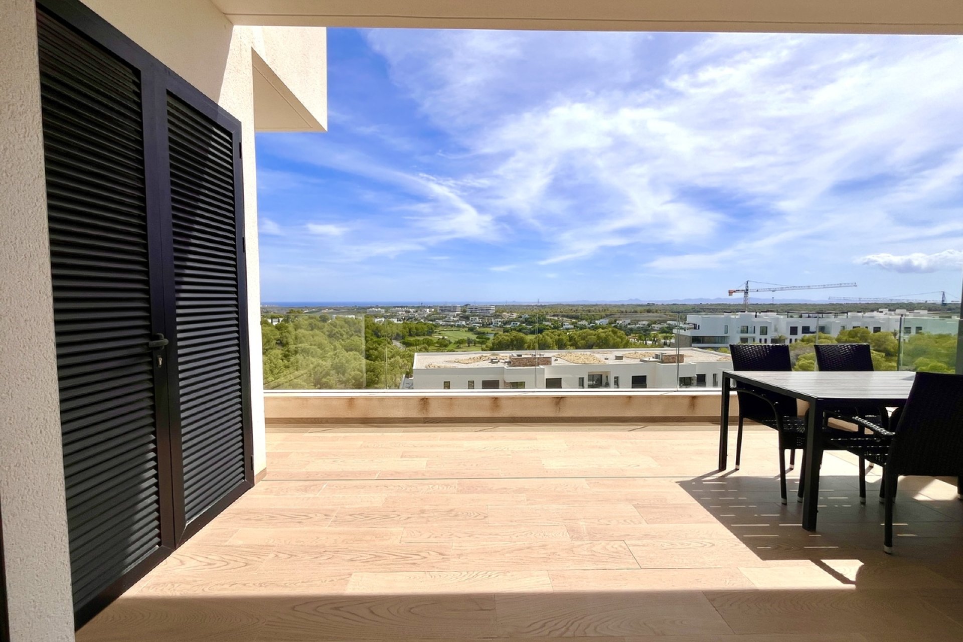 Modern appartement met zeezicht en zwembad Campoamor