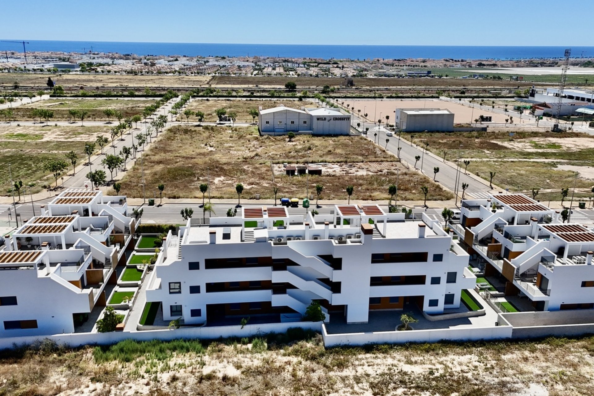 Modern corner apartment with ocean views in Pilar de la Horadada