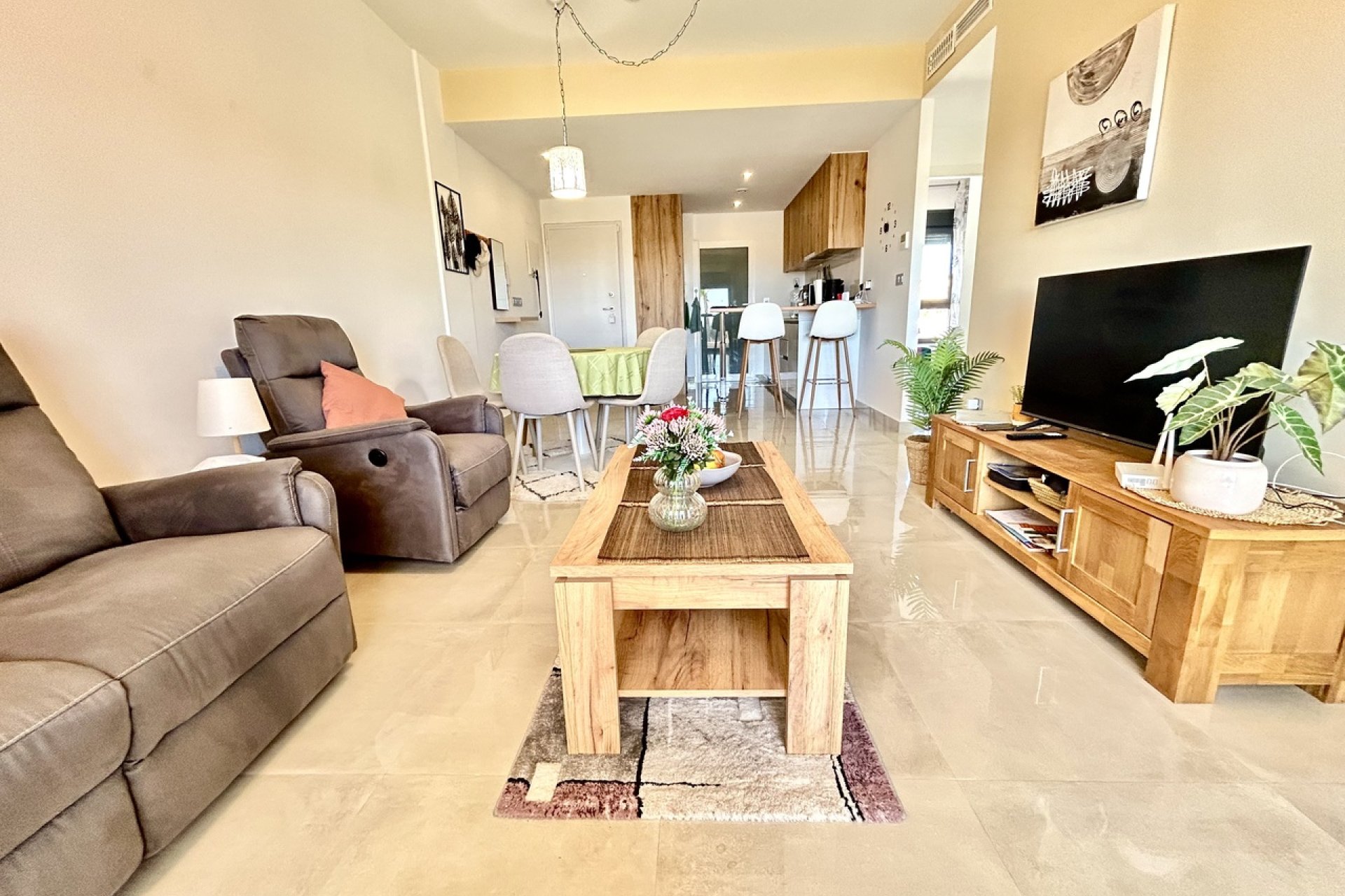 Modern corner apartment with ocean views in Pilar de la Horadada