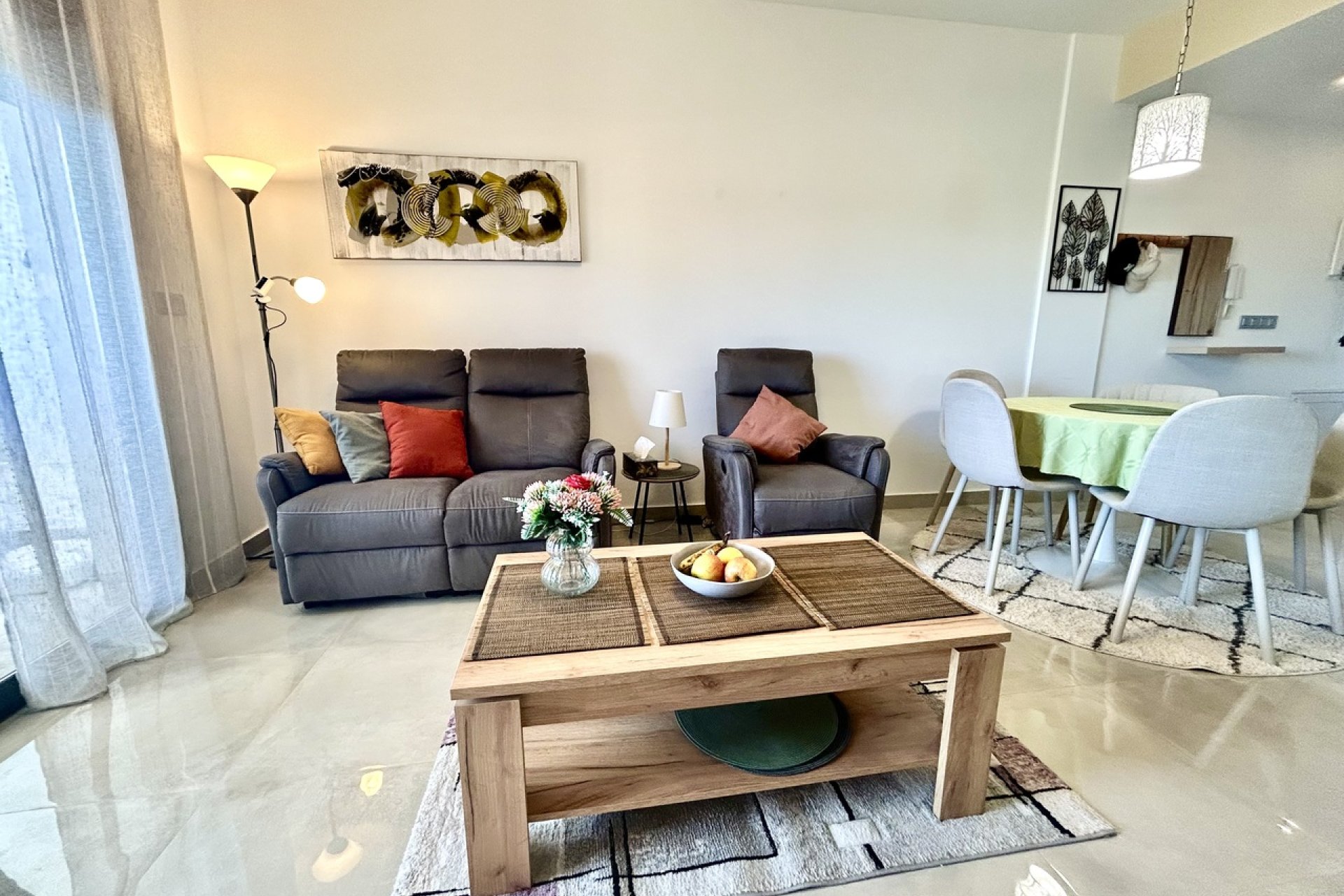 Modern corner apartment with ocean views in Pilar de la Horadada