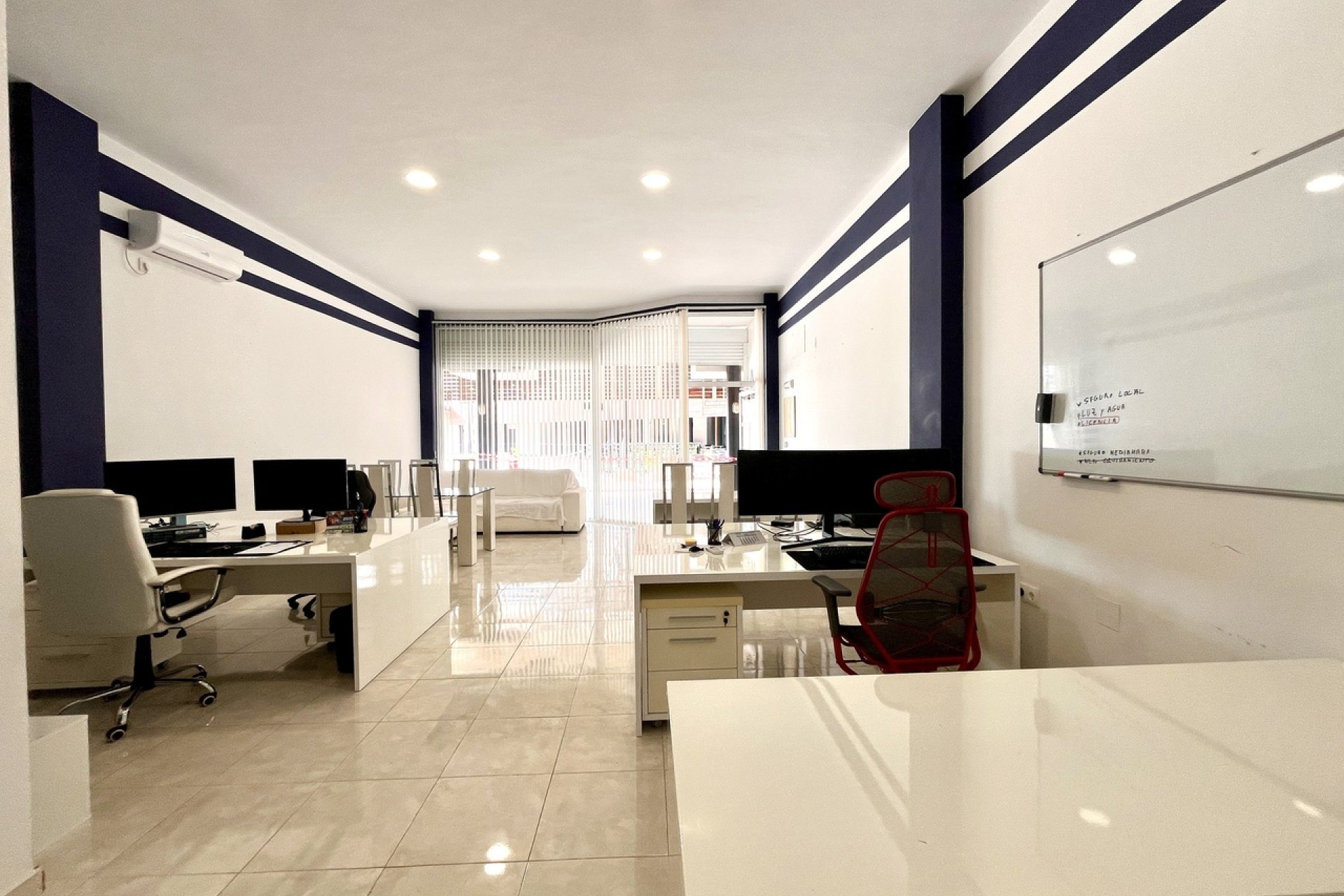 Modern, fully furnished office for sale in Playa Flamenca, Orihuela Costa