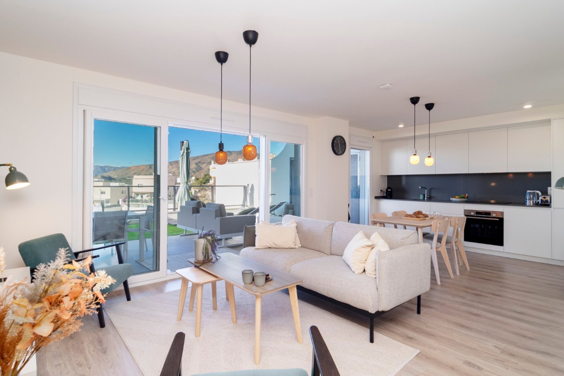 Modern ground floor apartment in Finestrat with terrace, 2 bedrooms, swimming pool