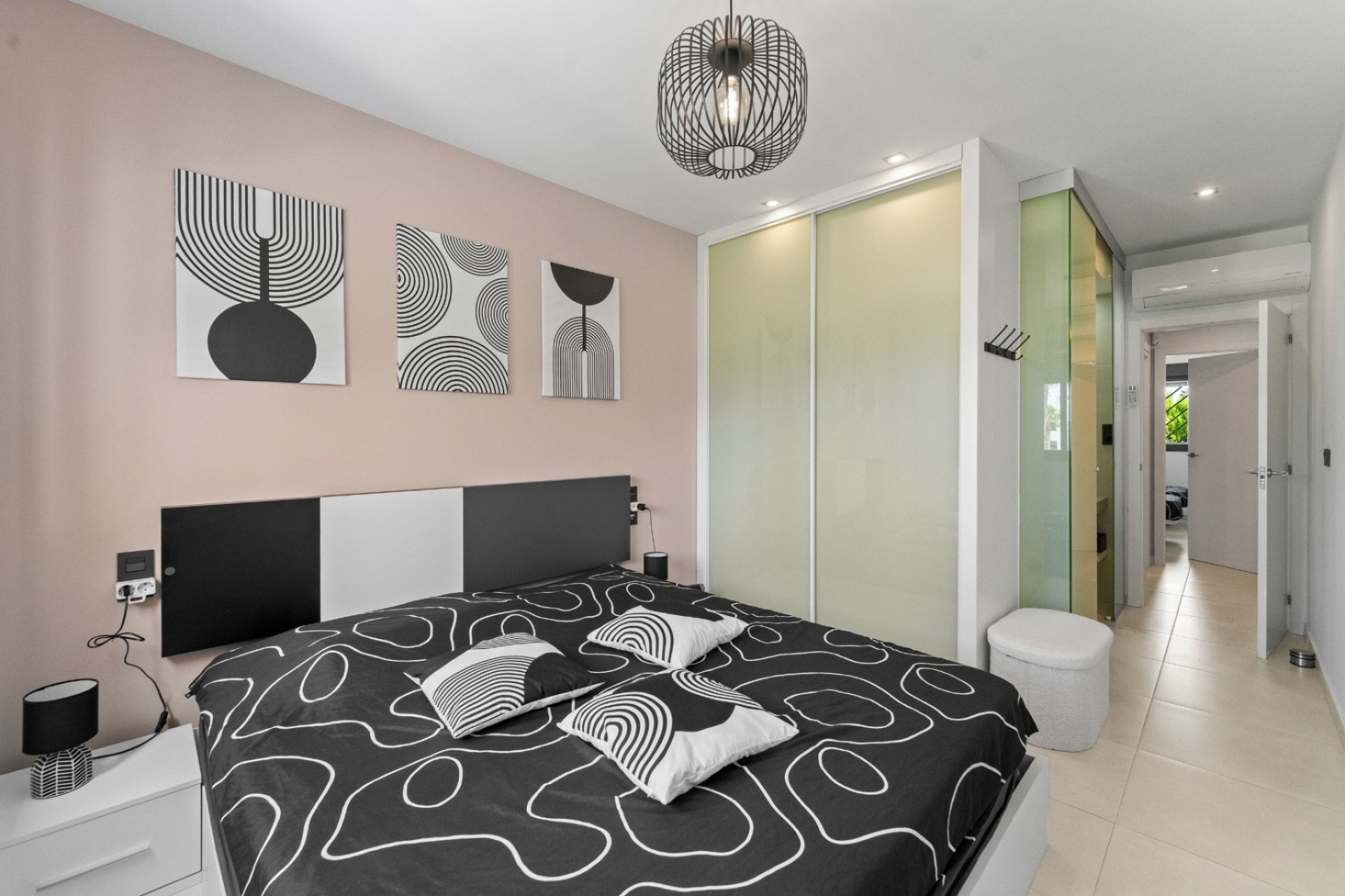 Modern ground-floor apartment in Punta Prima, Torrevieja