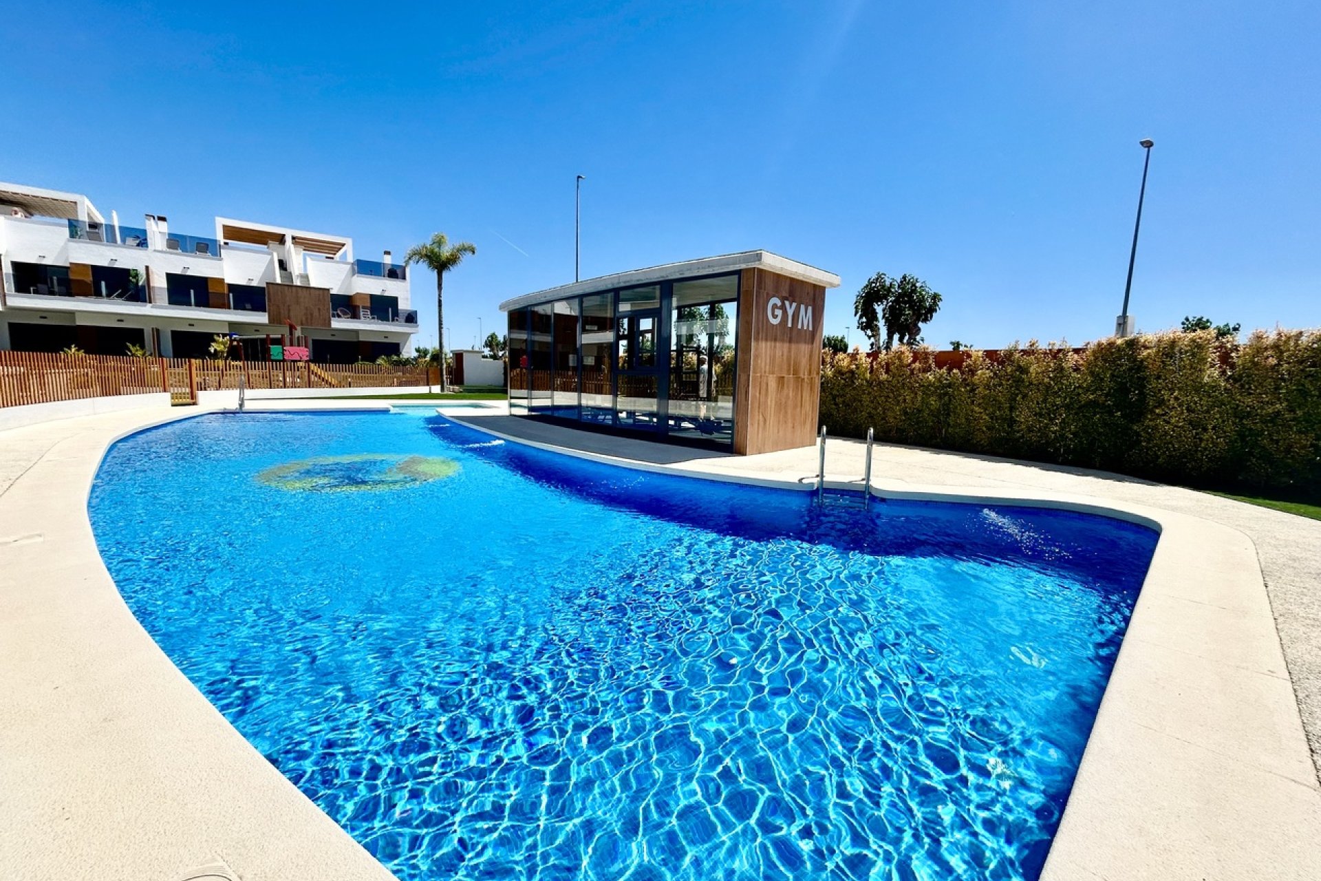 Modern hoekappartement met zeezicht in Pilar de la Horadada