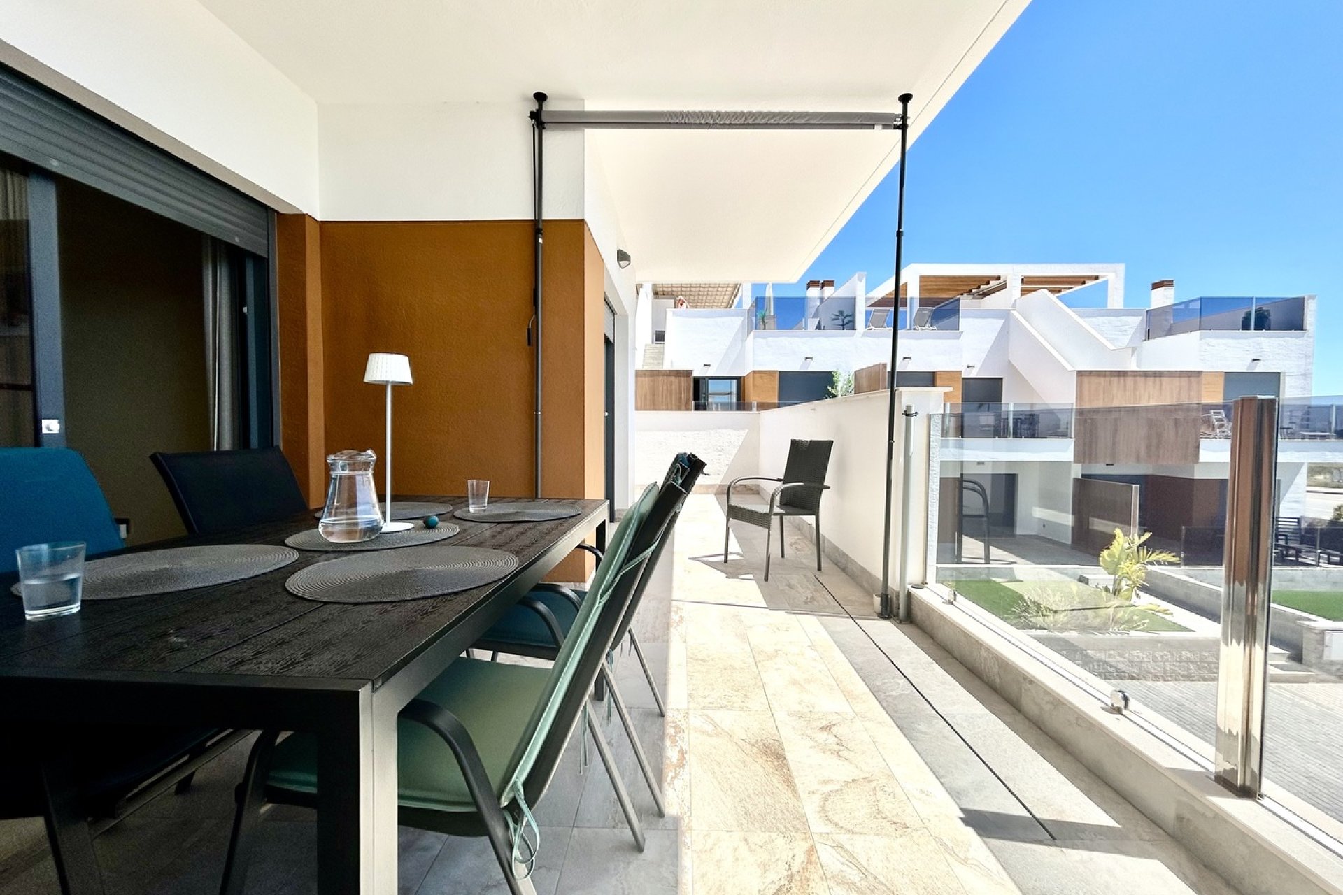 Modern hoekappartement met zeezicht in Pilar de la Horadada