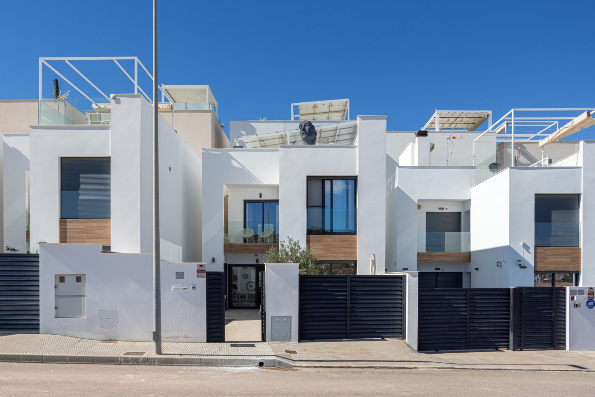 Modern instapklare villa met privézwembad en uitzicht in Benijófar, Costa Blanca