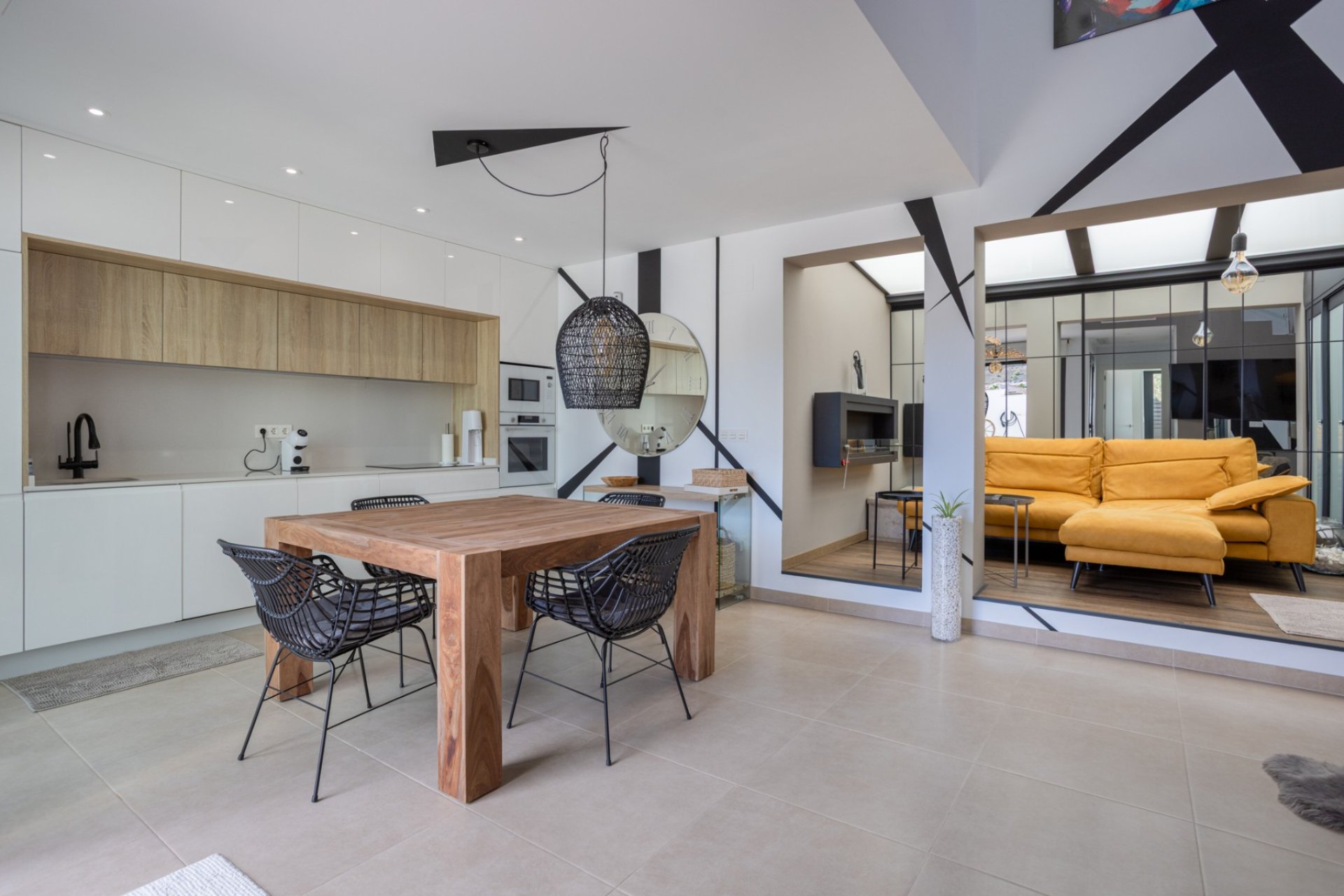 Modern instapklare villa met privézwembad en uitzicht in Benijófar, Costa Blanca