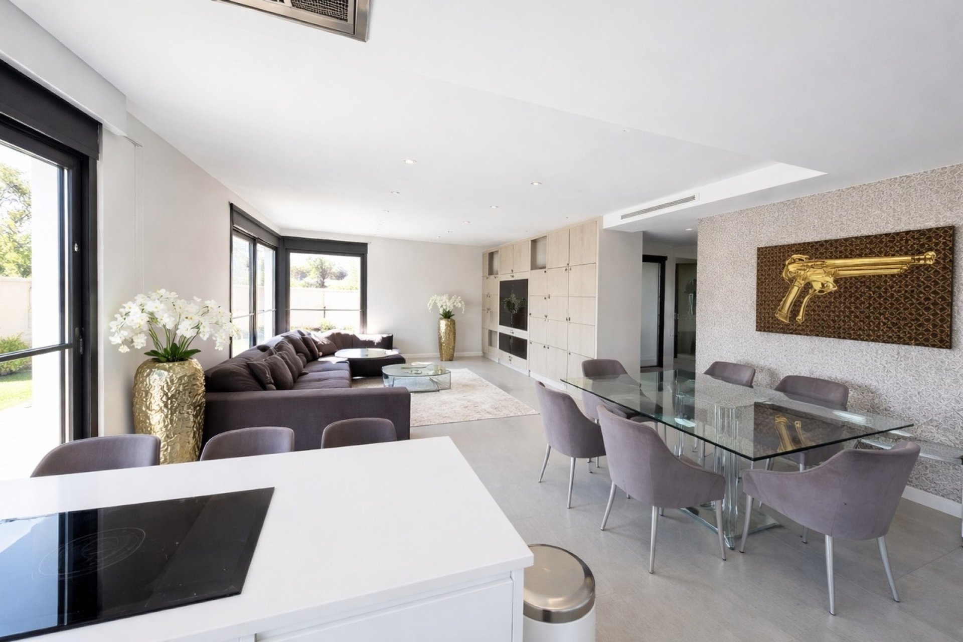 Modern luxury villa with private pool in Torrevieja