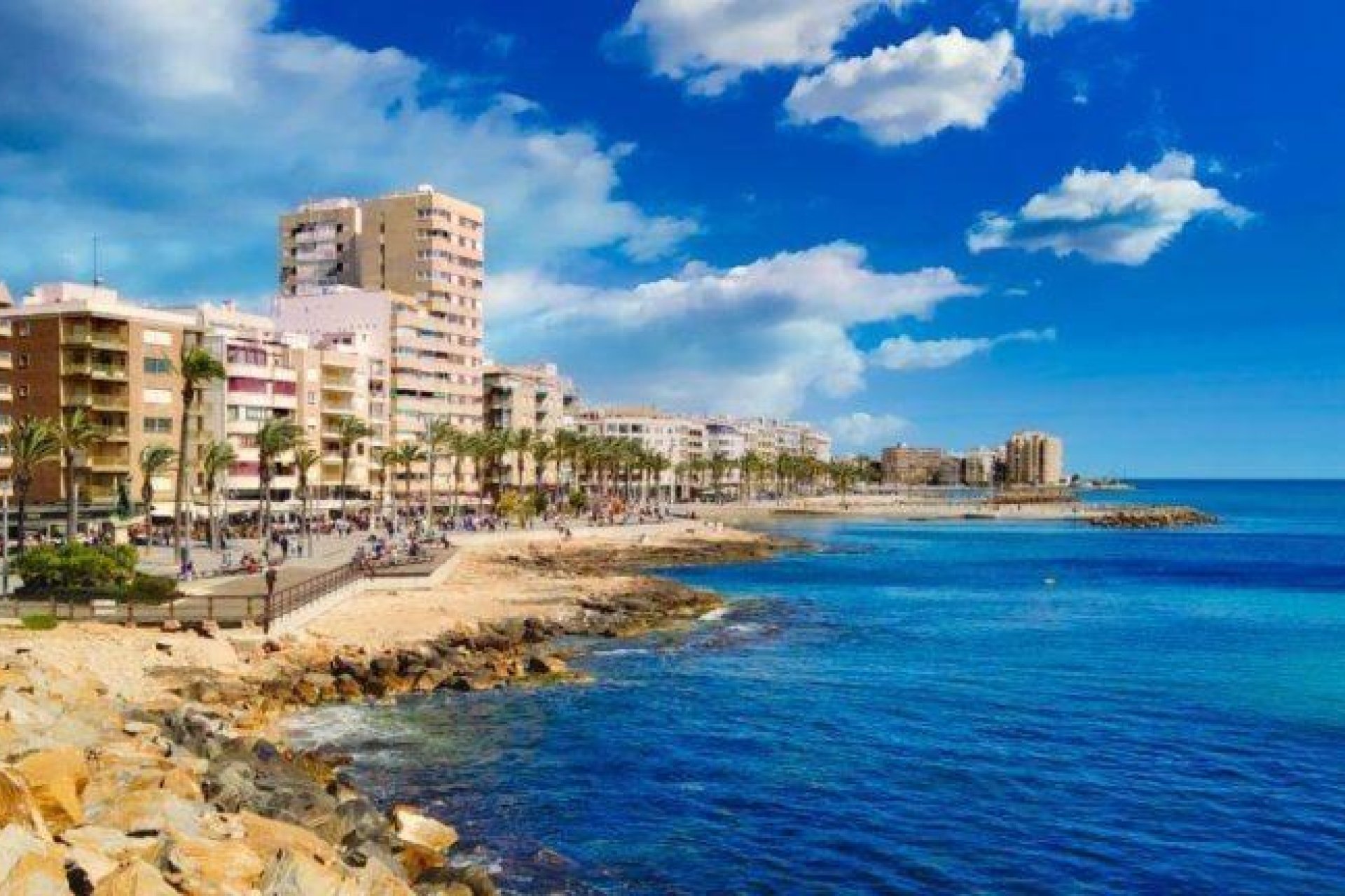 Modern New-Build Apartments and Penthouses in Torrevieja