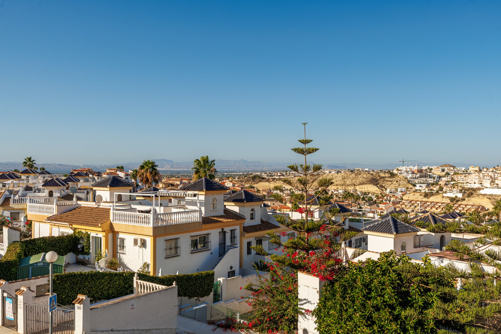 Modern villa with private pool in Ciudad Quesada near the golf course