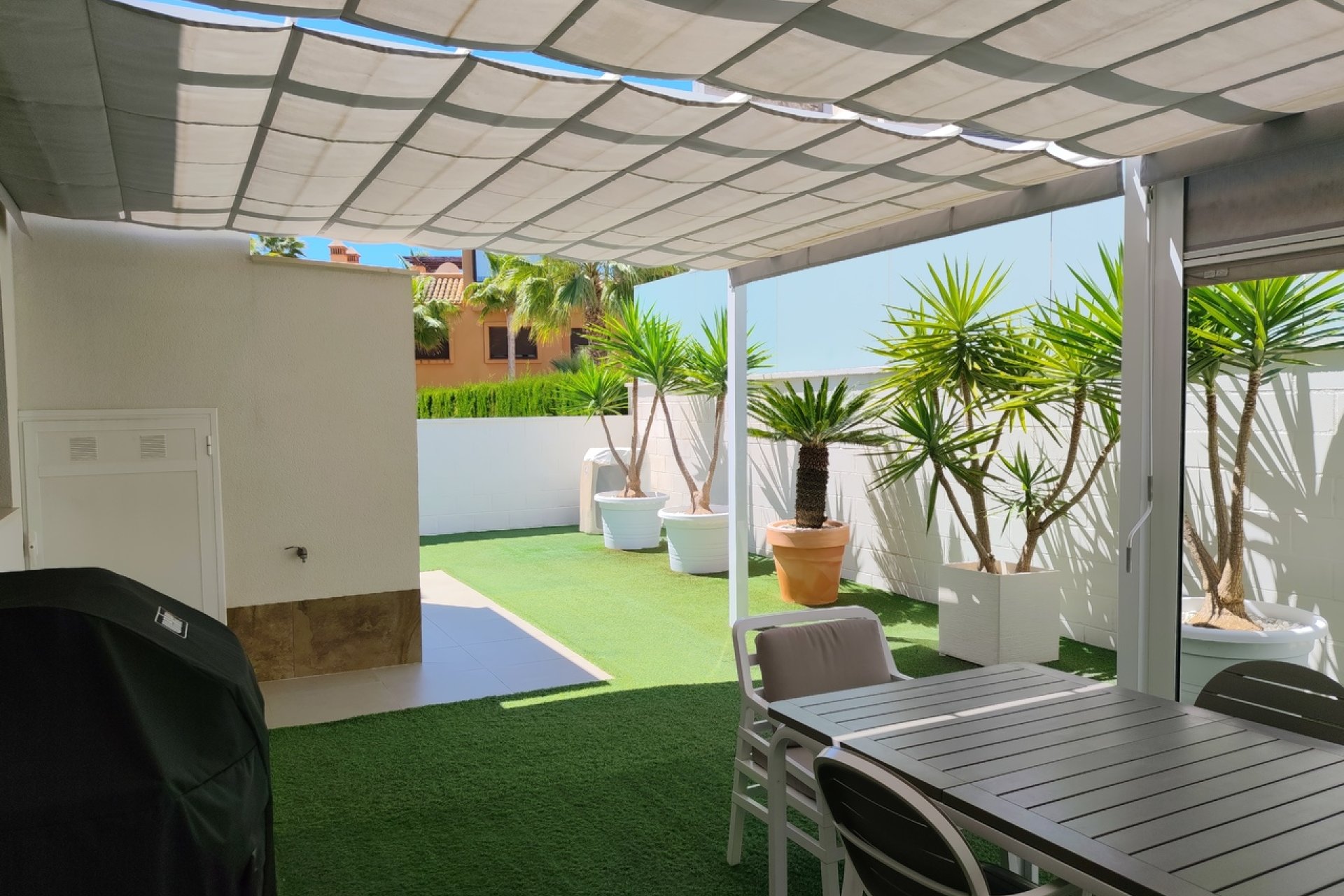 Modern villa with private pool in San Miguel de Salinas