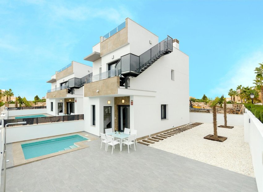 Modernas Villas de Nueva Construcción en Venta en Torreta, Torrevieja