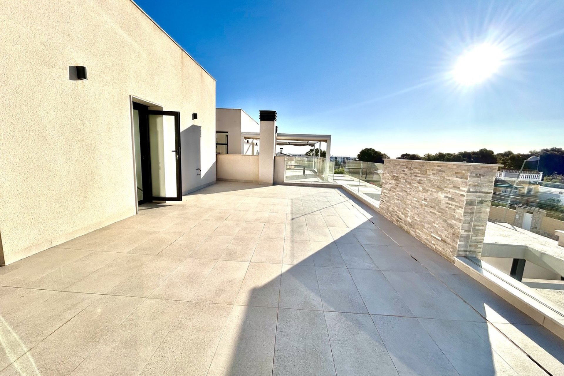Moderne luxe villa met privézwembad in Torrevieja