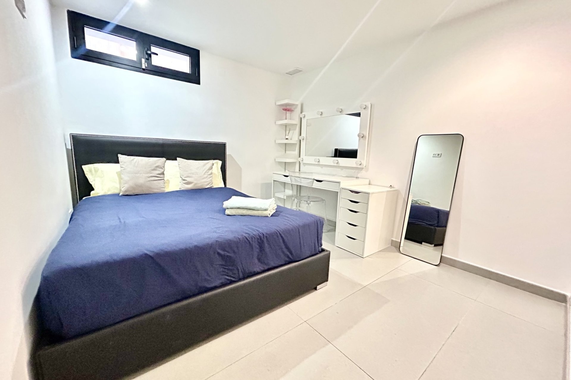 Moderne luxe villa met privézwembad in Torrevieja