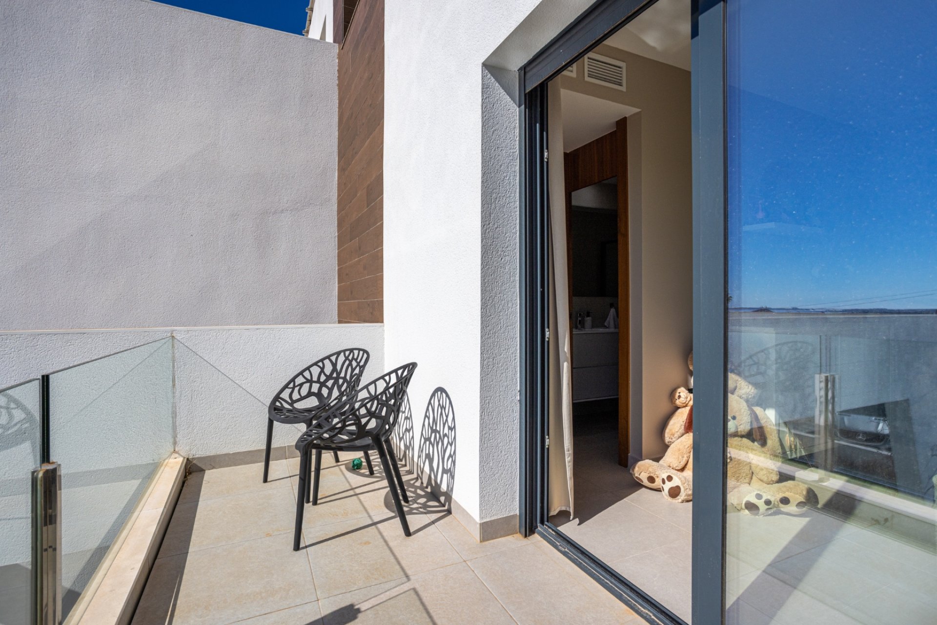 Moderne villa met 4 slaapkamers, privézwembad en solarium in Ciudad Quesada