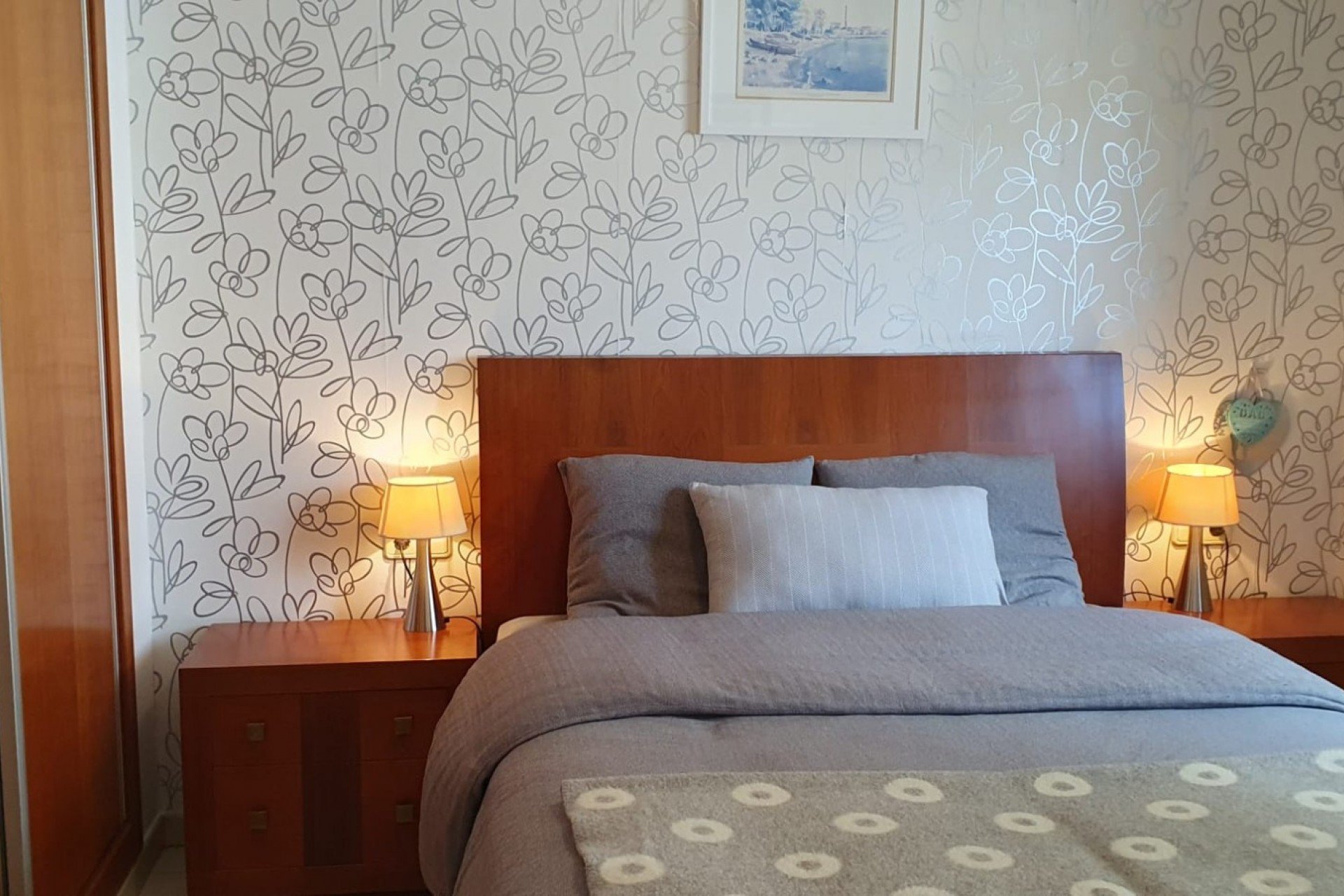 Moderne villa met 4 slaapkamers, privézwembad en uitzicht op zoutmeren Quesada