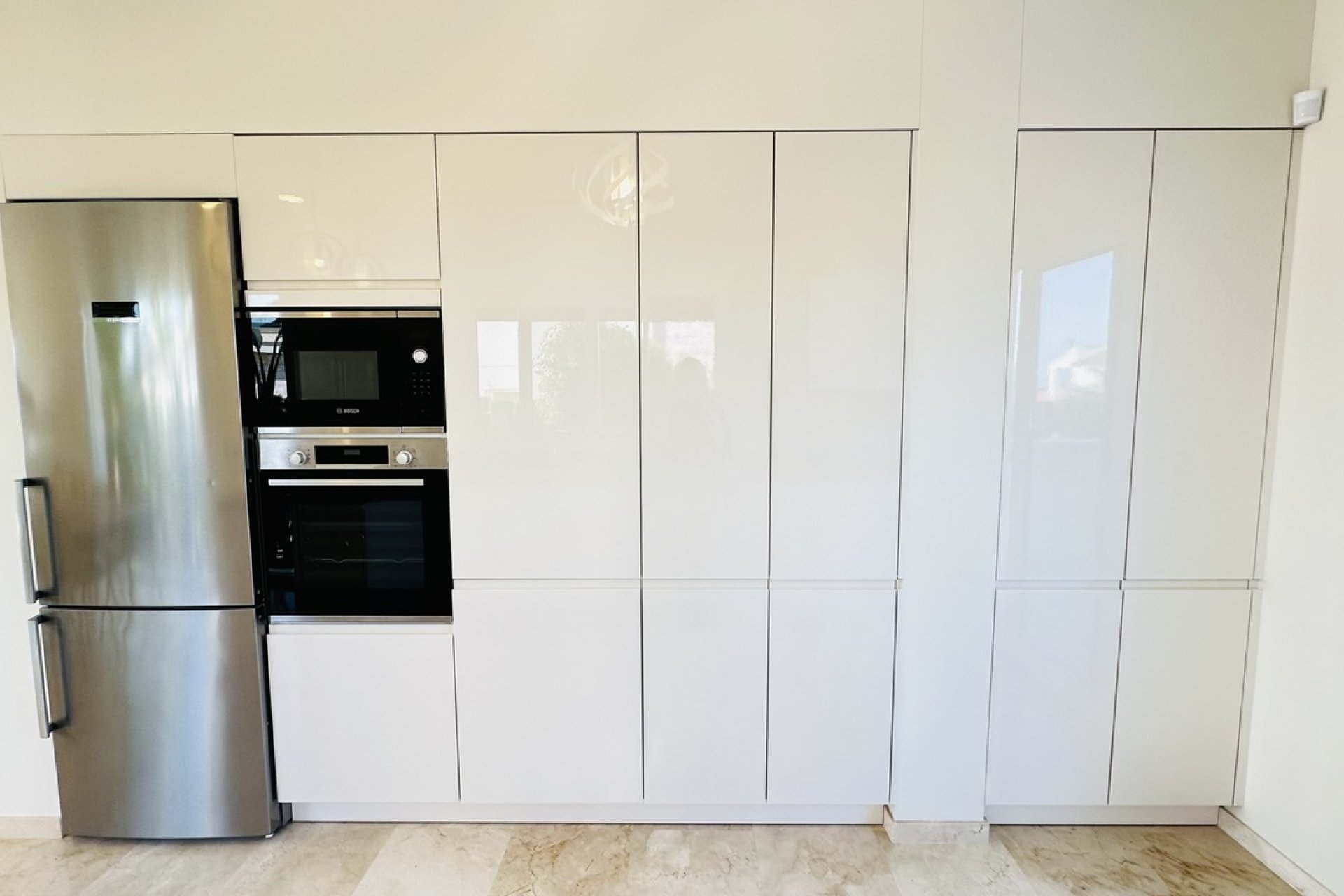 Moderne villa met 5 slaapkamers, zeezicht in Orihuela Costa