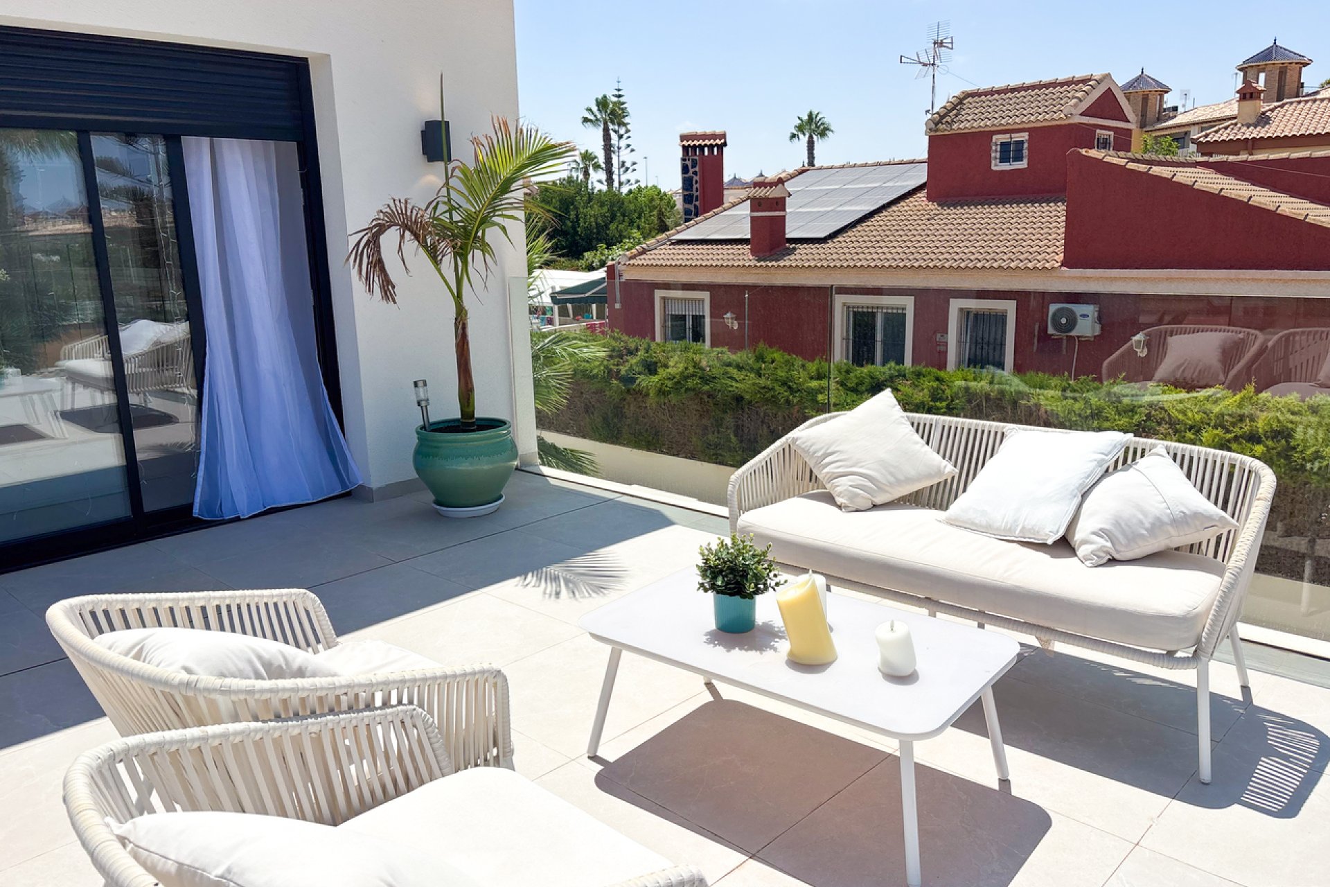 Moderne villa met privézwembad in Cabo Roig vlak bij zee