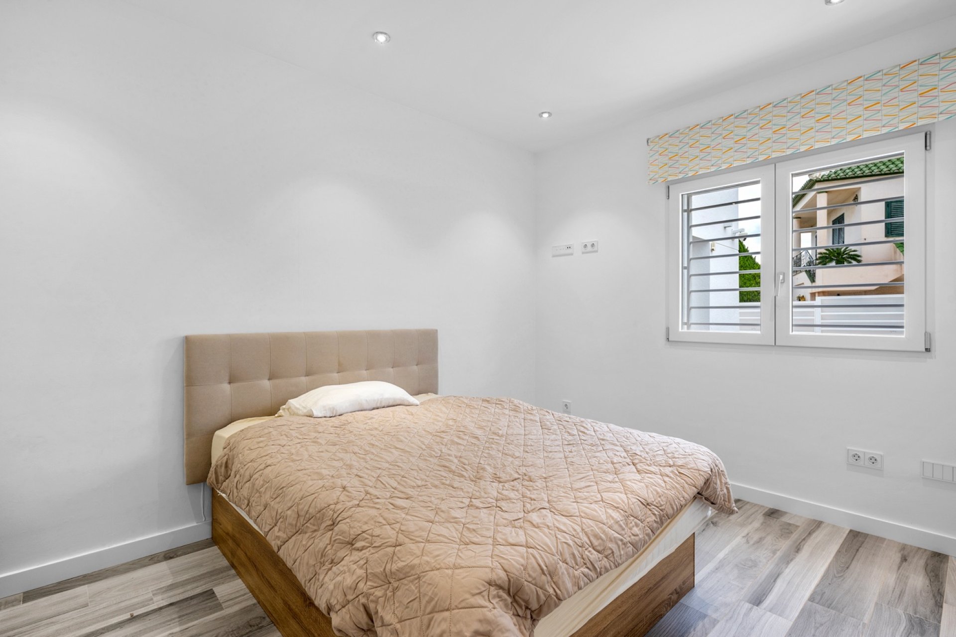 Moderne villa met privézwembad, uitzicht & luxe afwerking in Algorfa, Alicante