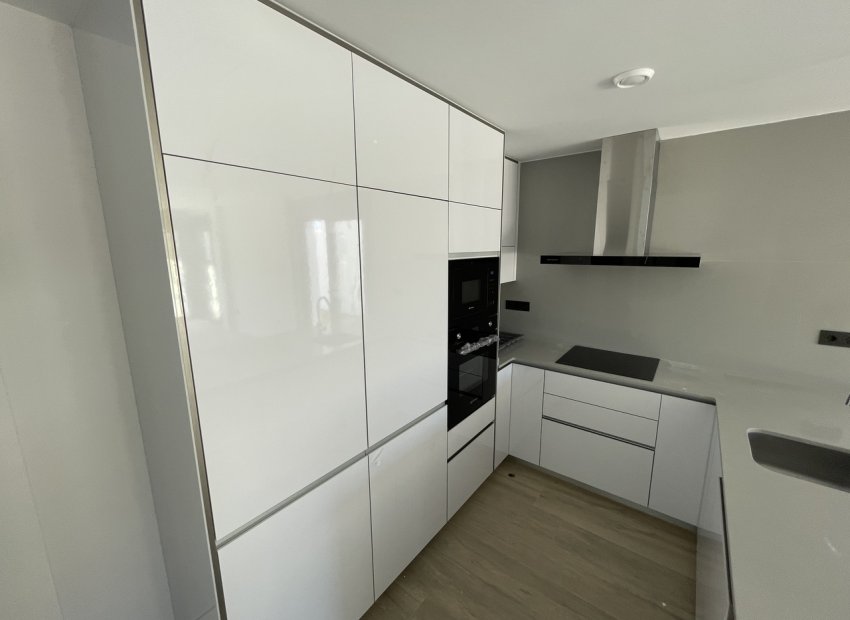 Moderno apartamento con piscina privada en Pilar de la Horadada