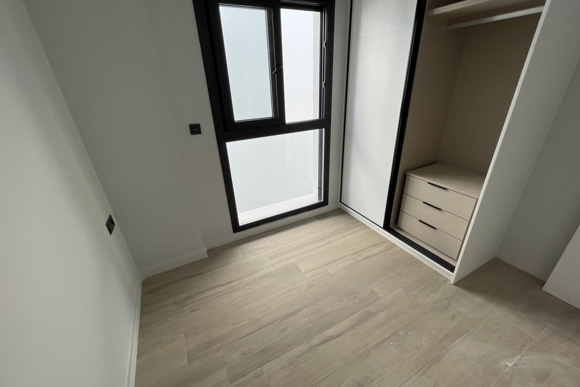 Moderno apartamento con piscina privada en Pilar de la Horadada