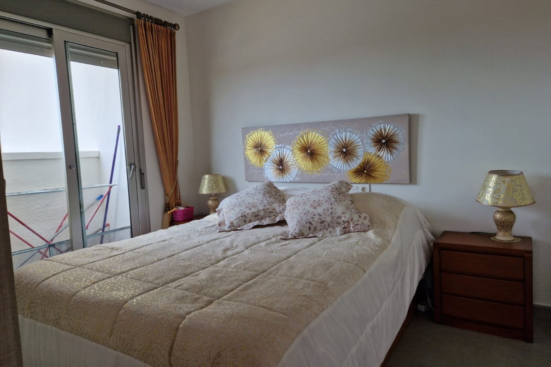 Moderno Apartamento con Terraza en Venta en Villacosta, Orihuela Costa