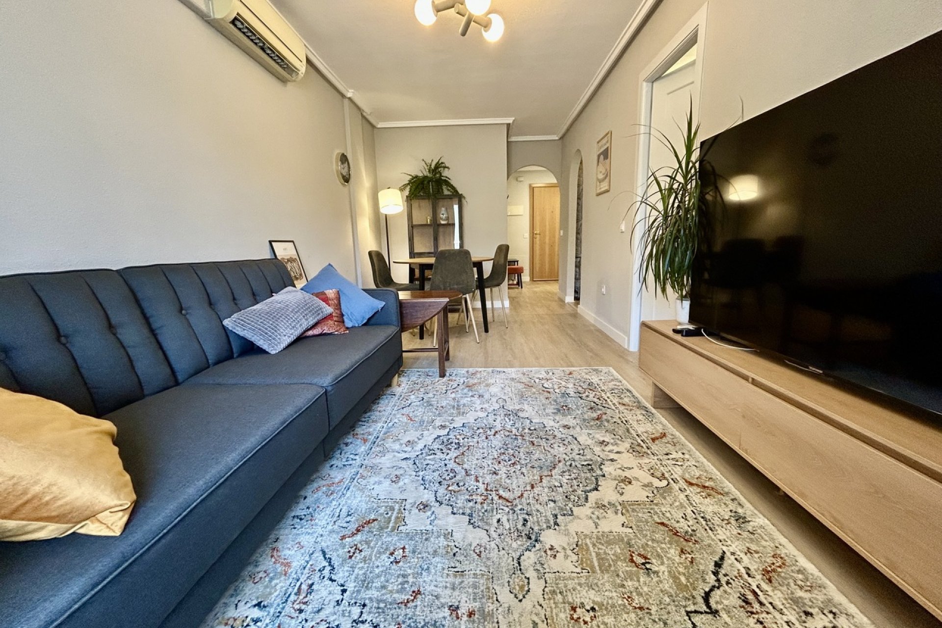 Moderno apartamento de 1 dormitorio en el centro de Torrevieja