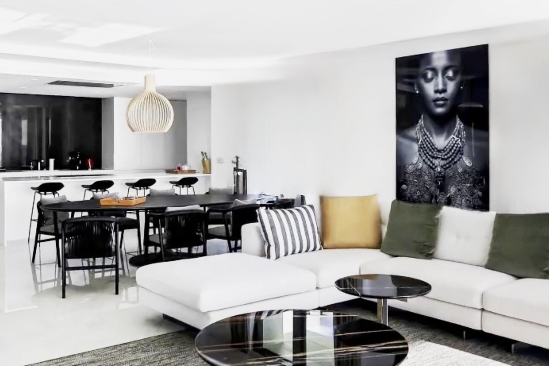 Moderno apartamento de nueva construcción con 2 dormitorios y piscina comunitaria en Relleu