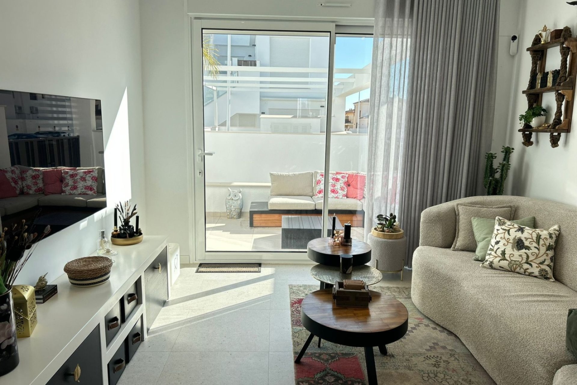 Moderno Apartamento en Planta Baja en Pilar de la Horadada